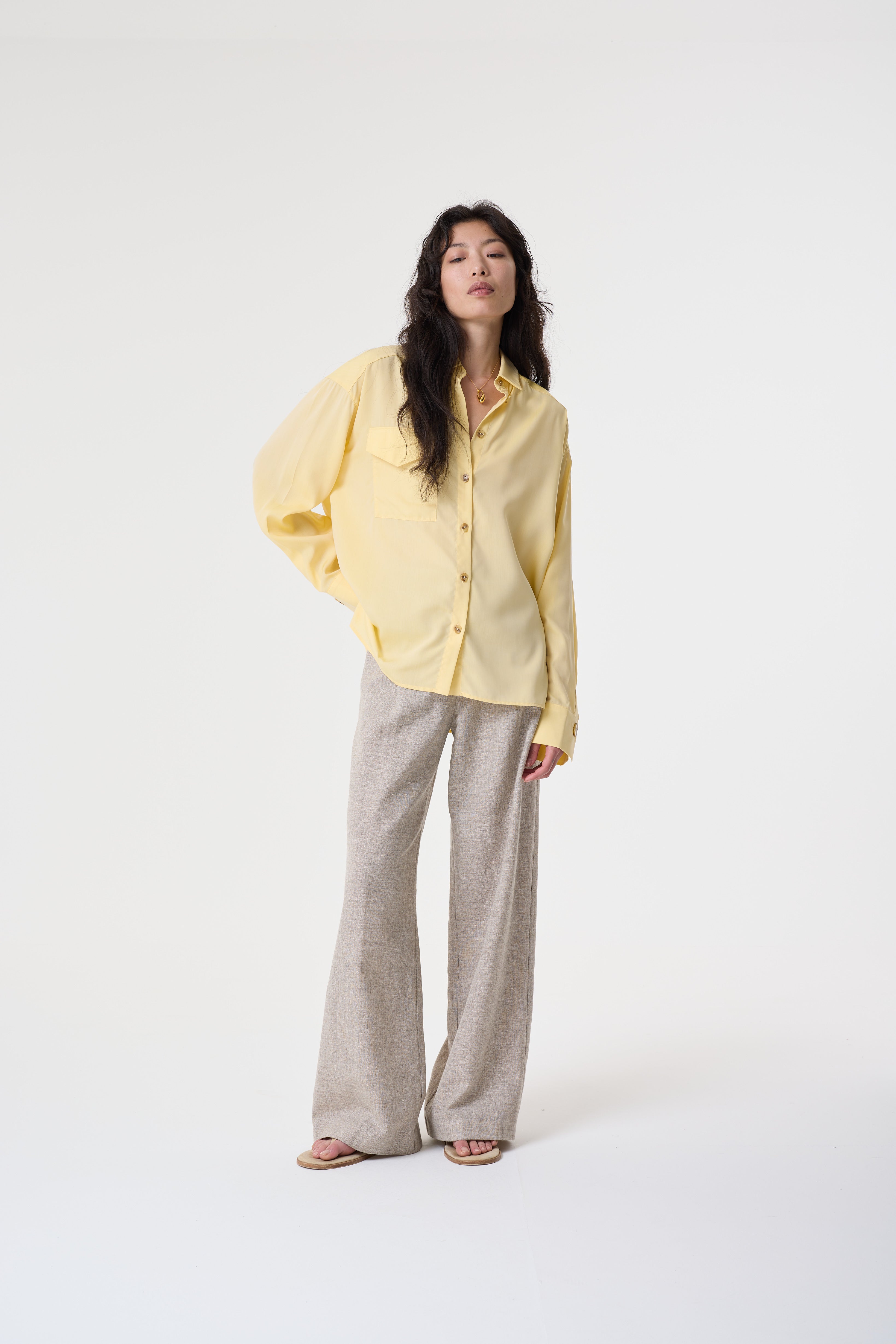 ROBYN BUTTER YELLOW SHIRT