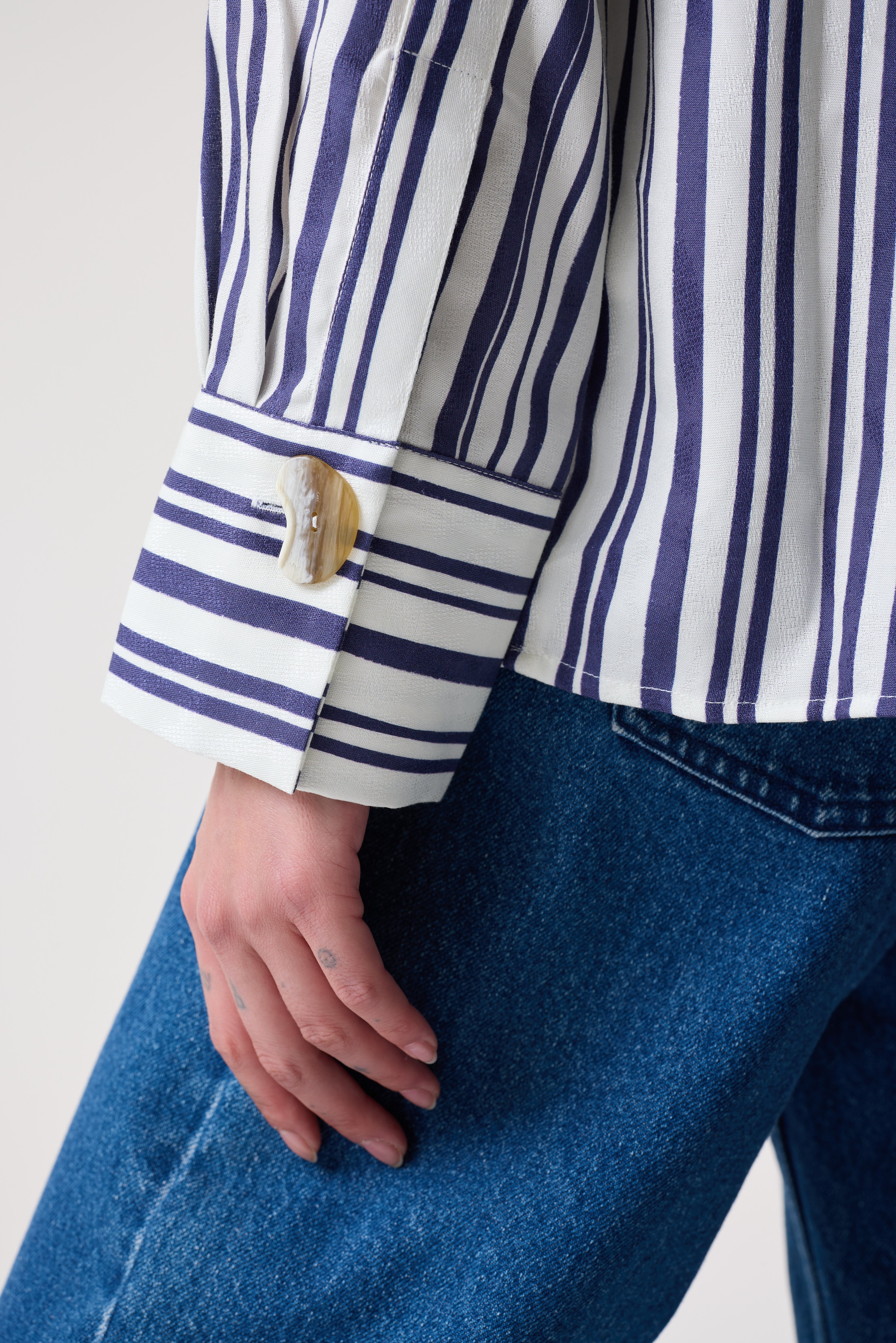 VIOLA NAVY IRREGULAR PRINT BLOUSE