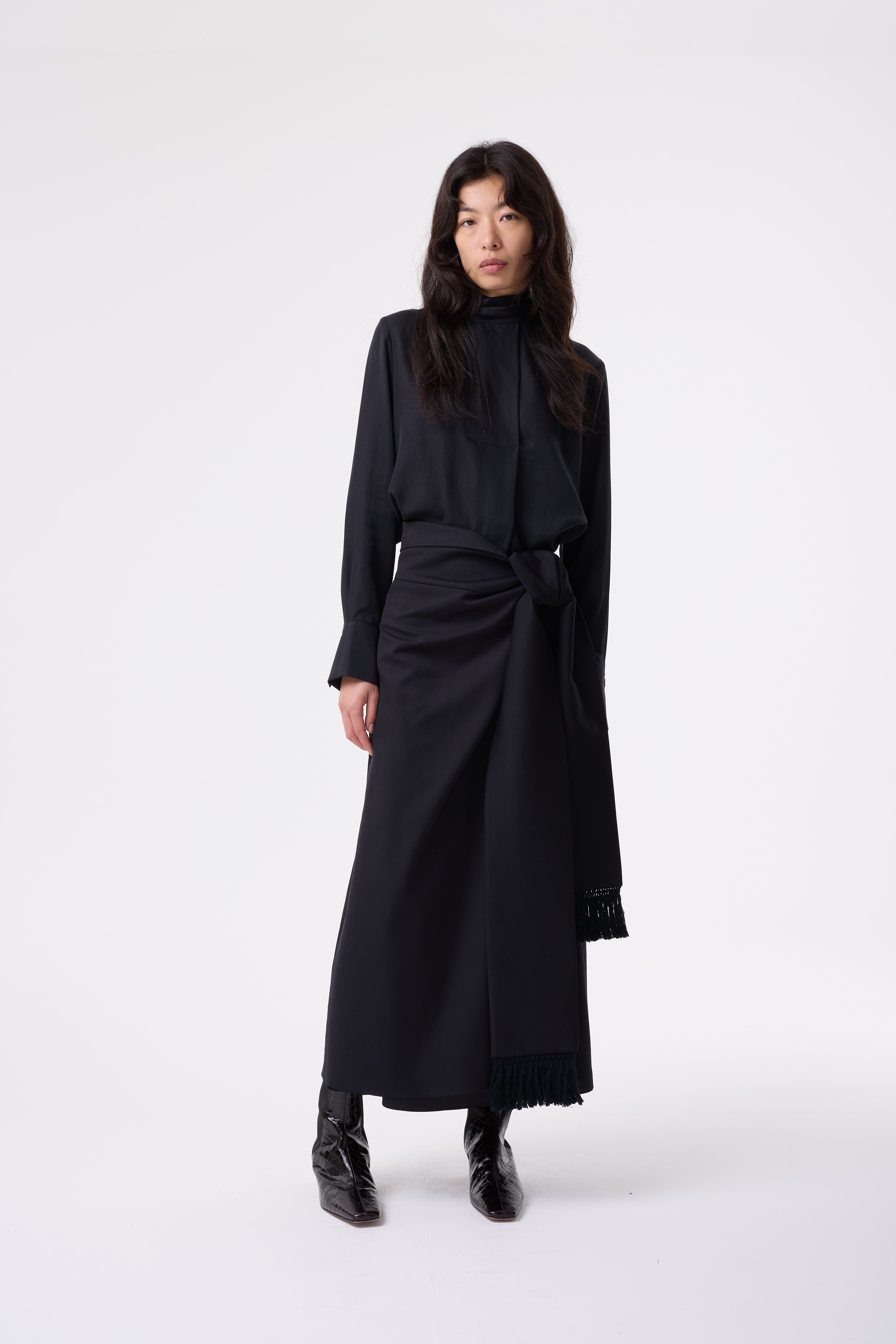 VIOLA BLACK BLOUSE