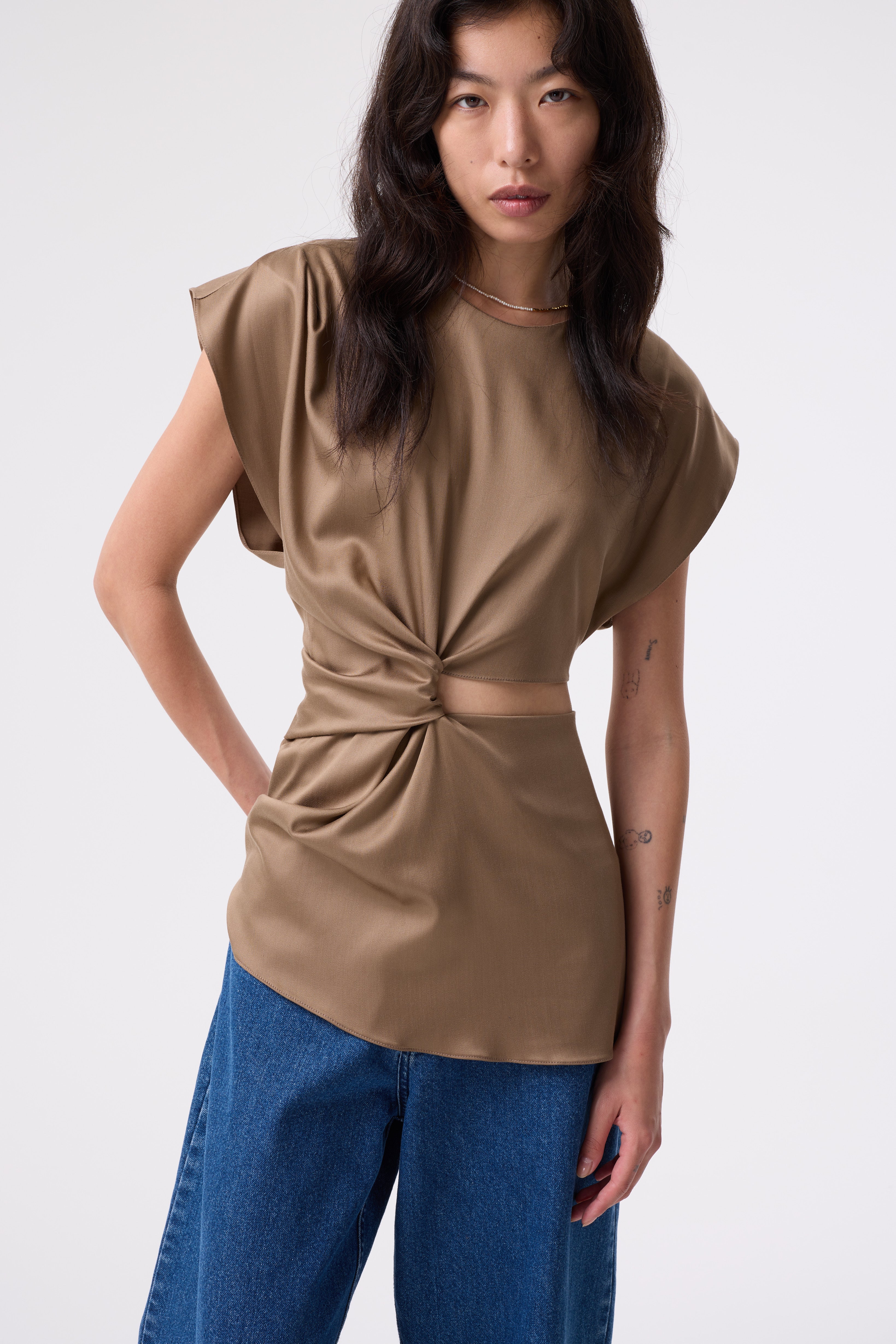 ADELINE MOCHA TOP