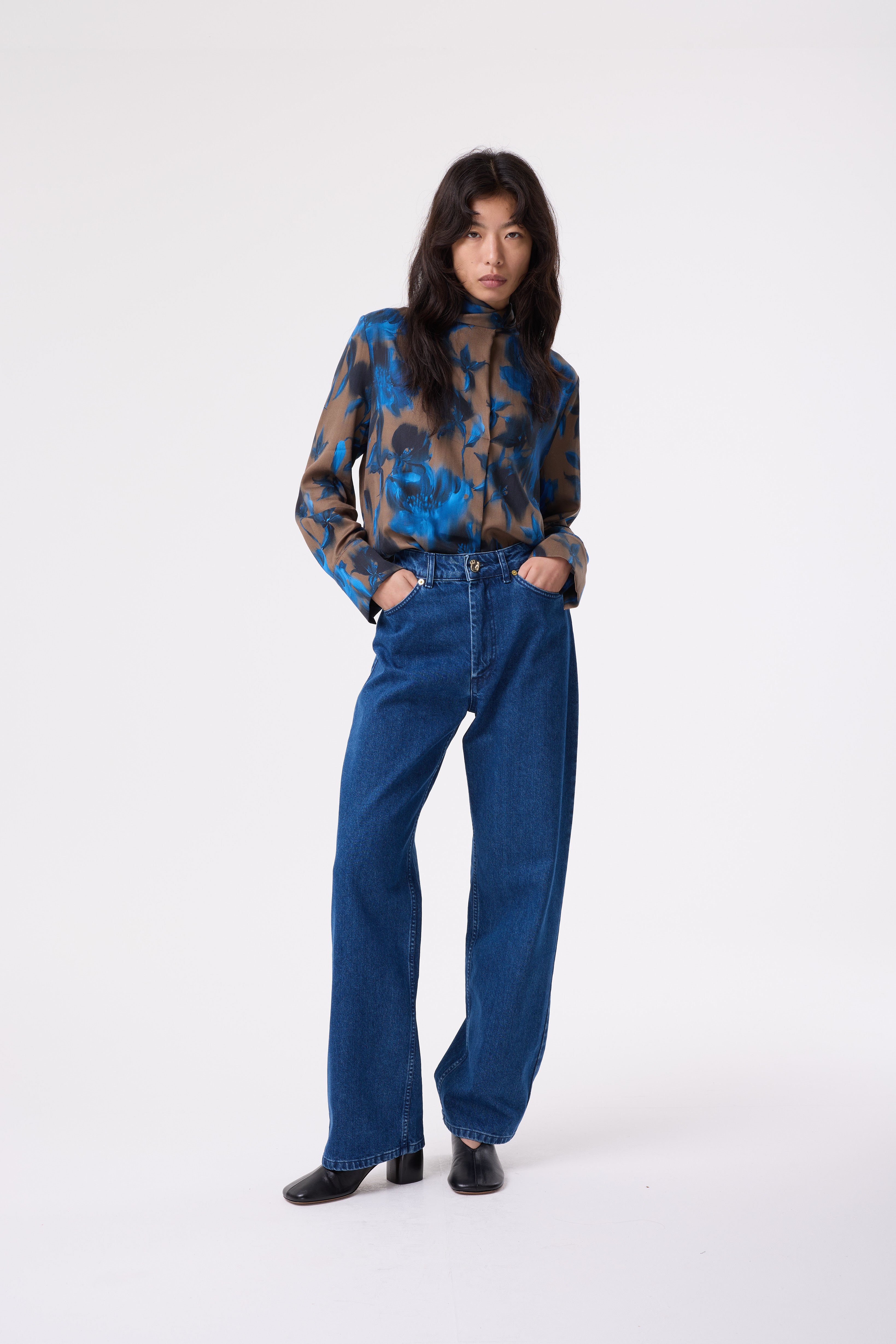 VIOLA BLURRED FLORAL PRINT BLOUSE