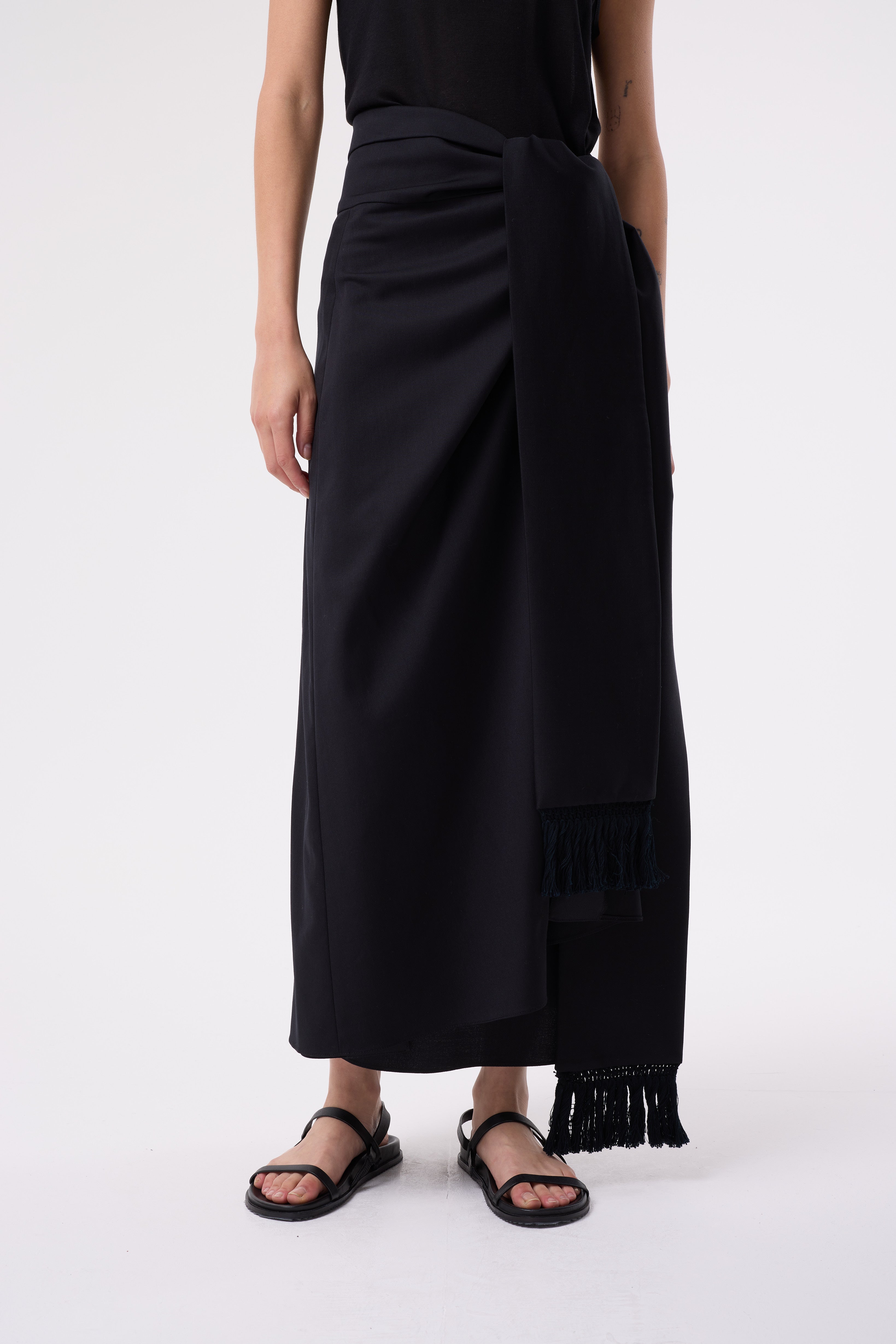 SABINA BLACK SKIRT