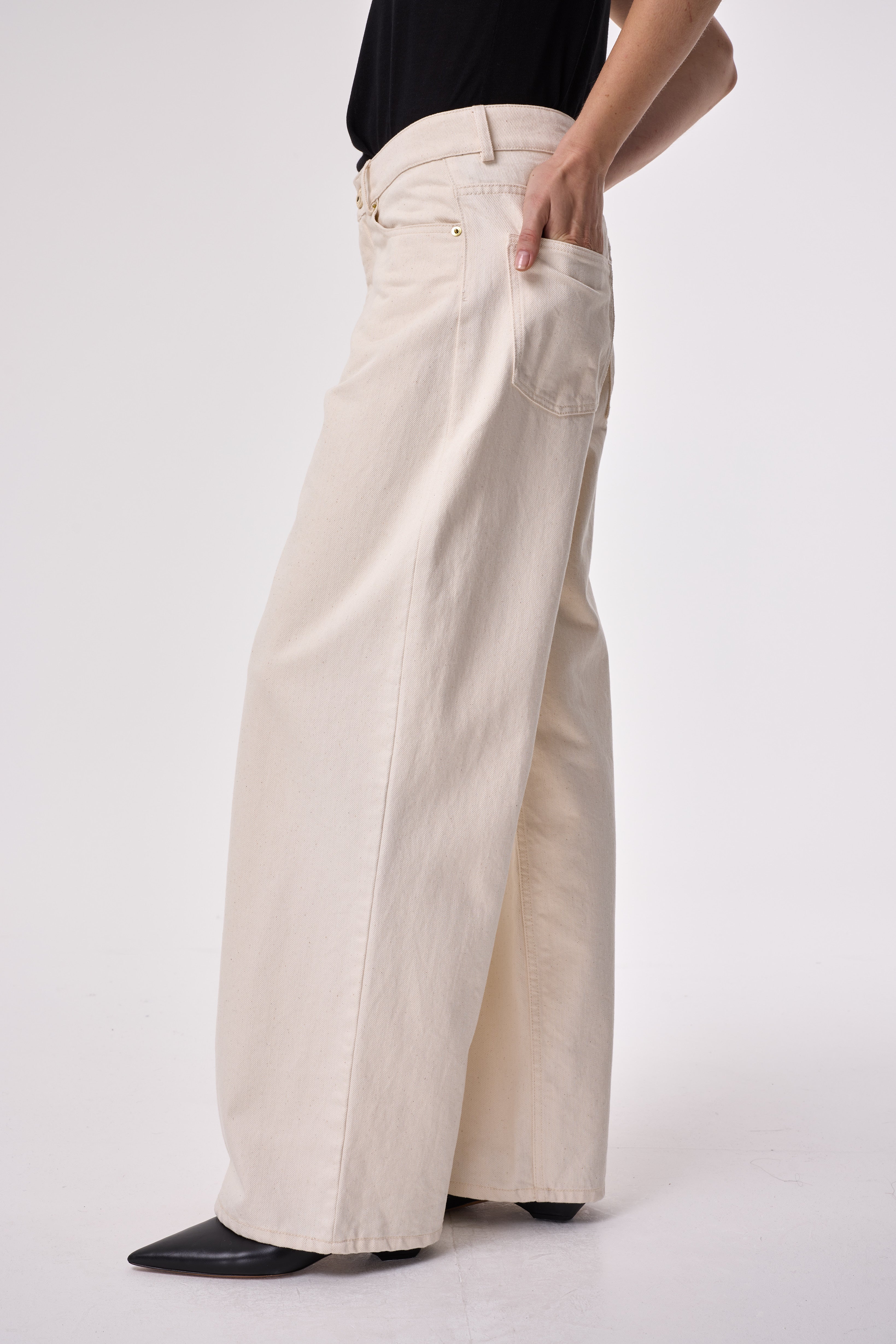 JUDE ECRU JEANS