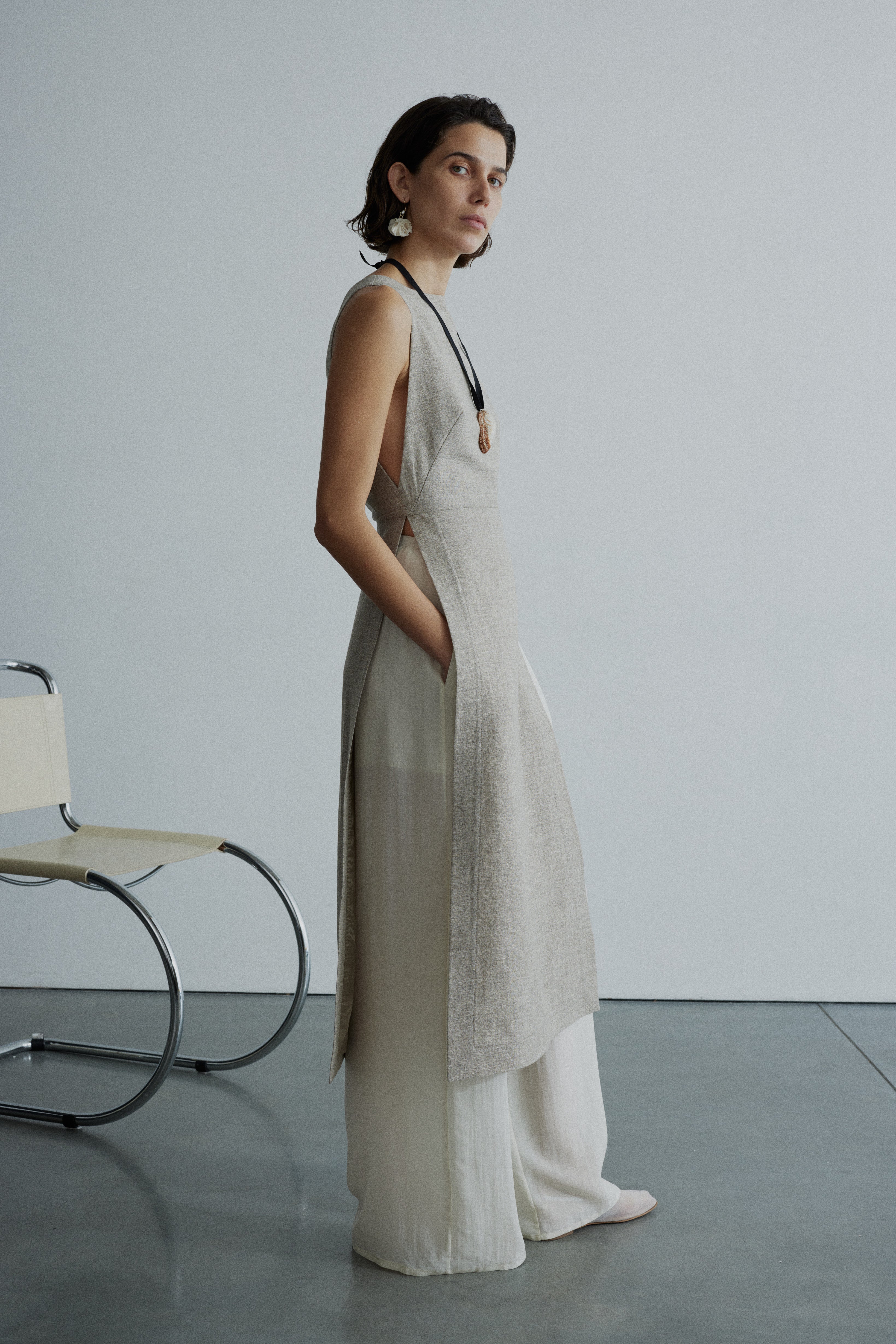 TEAGAN OFF WHITE TROUSERS