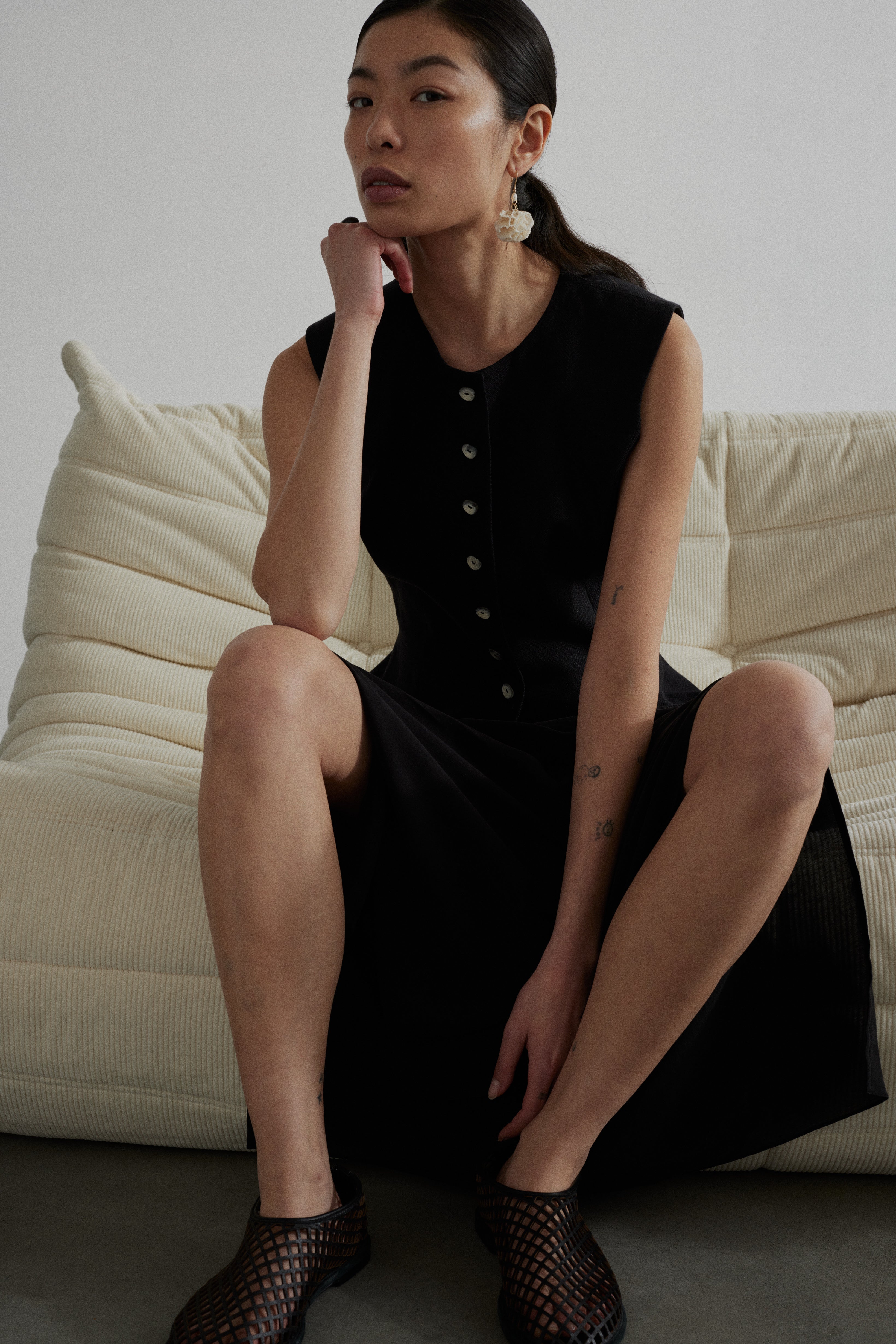 LEIA BLACK WAISTCOAT