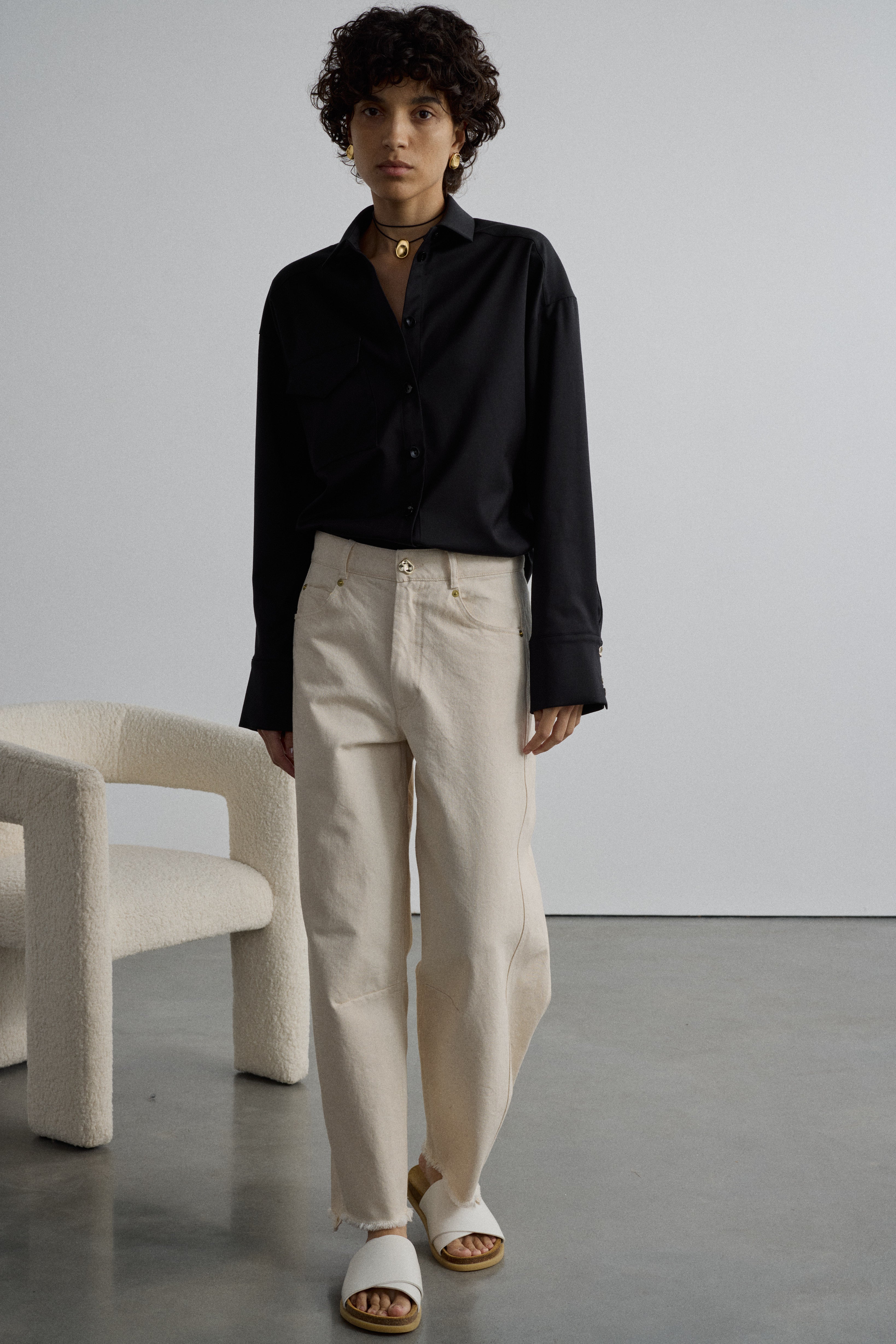 BLAKE ECRU BARREL JEANS