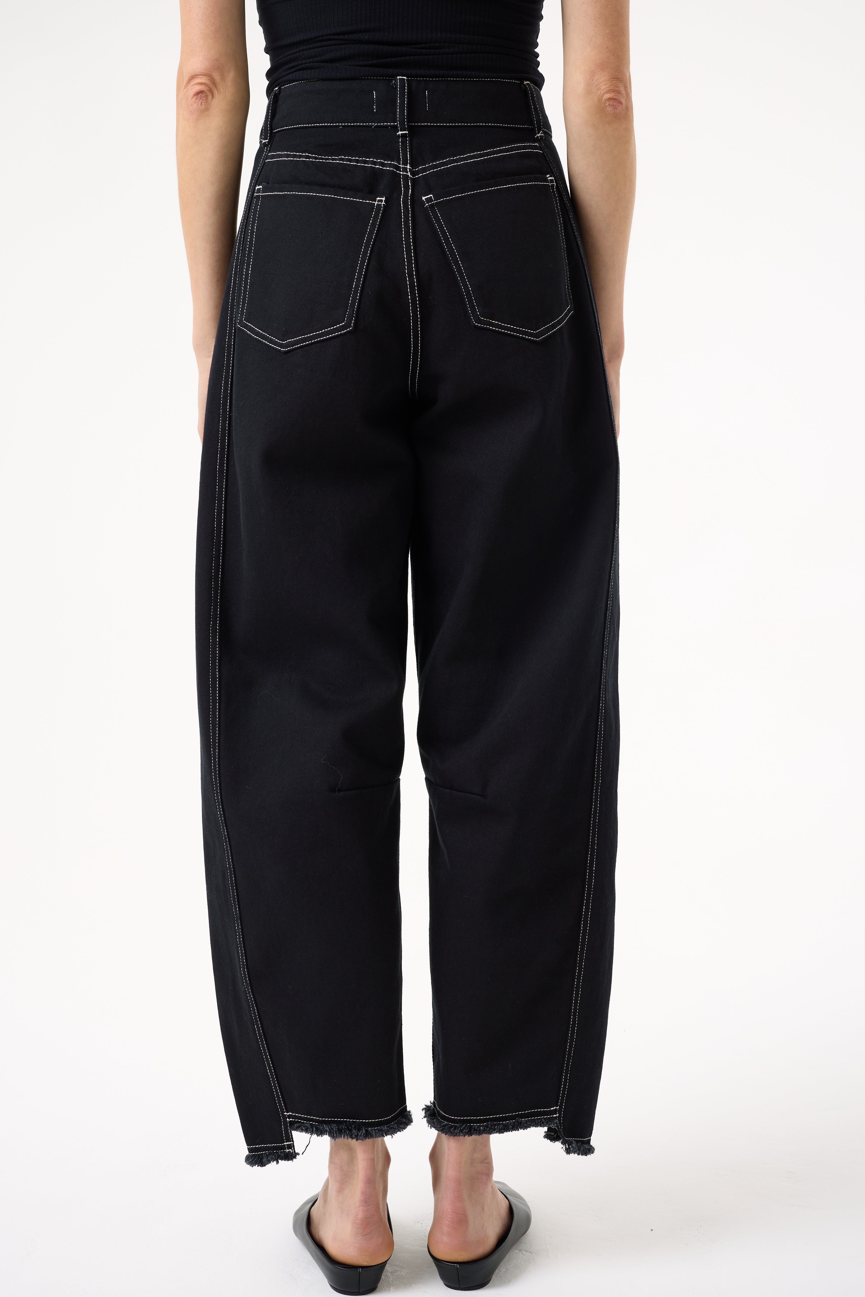 BLAKE BLACK BARREL JEANS