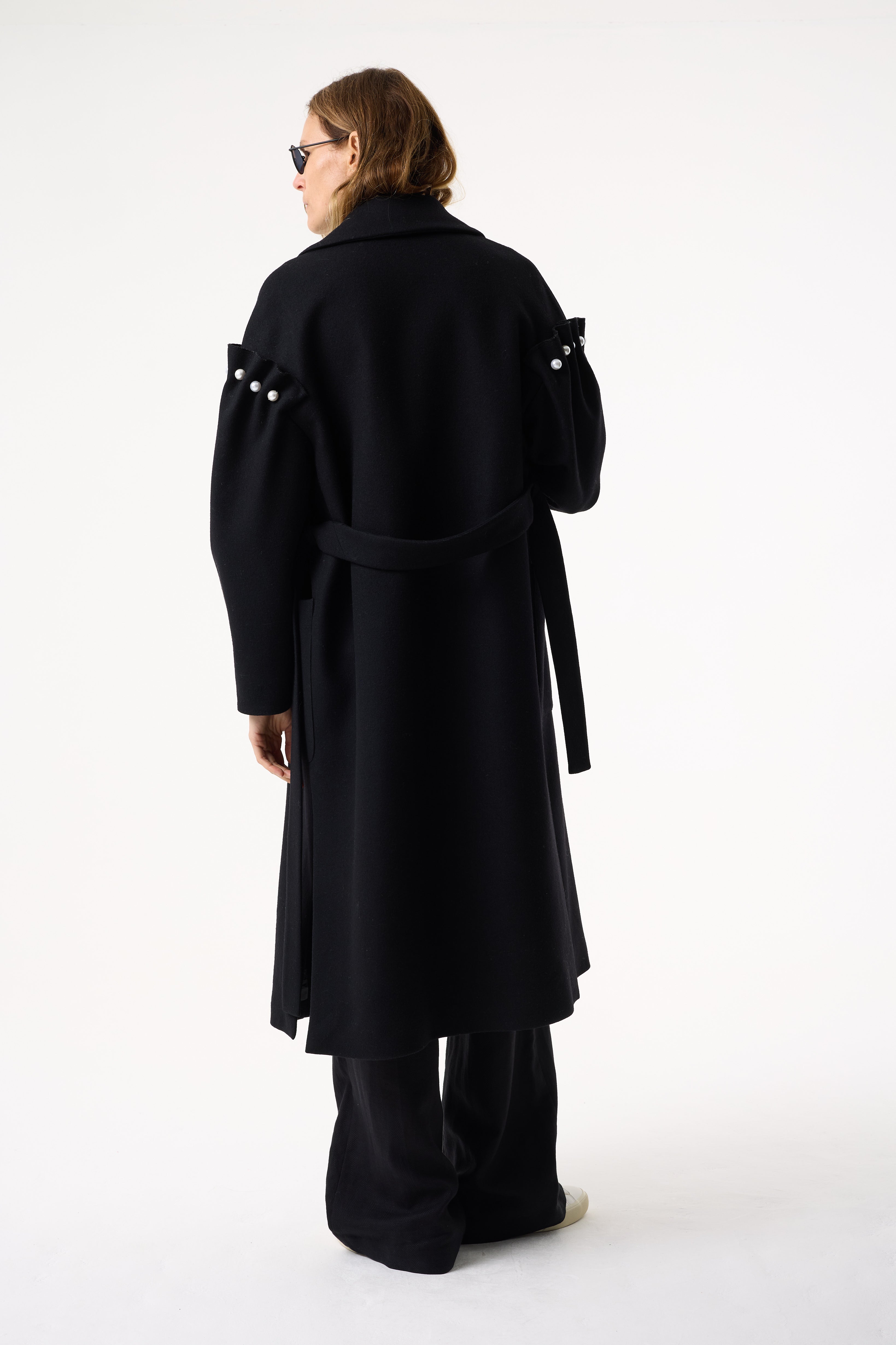 WREN BLACK COAT