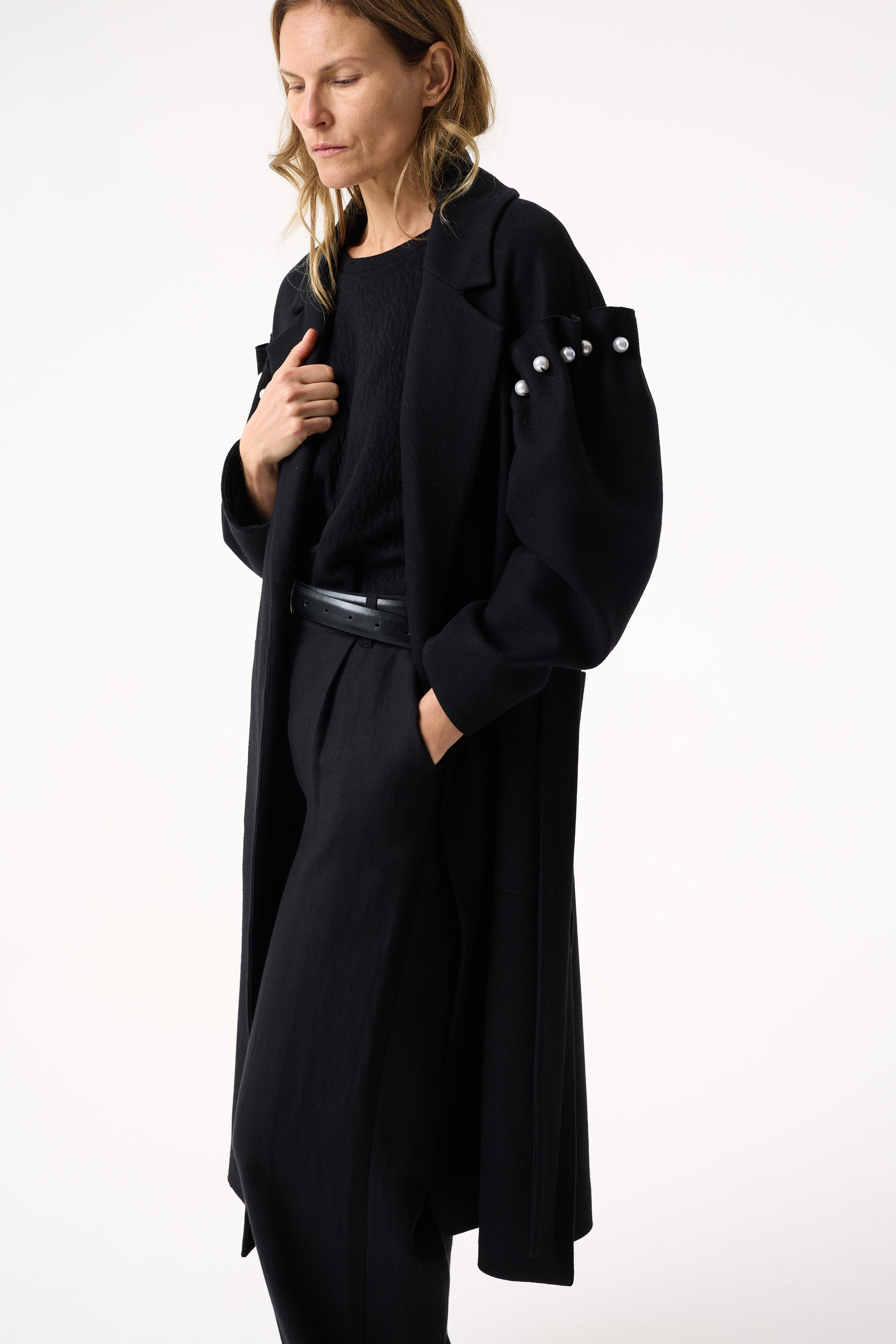 WREN BLACK COAT