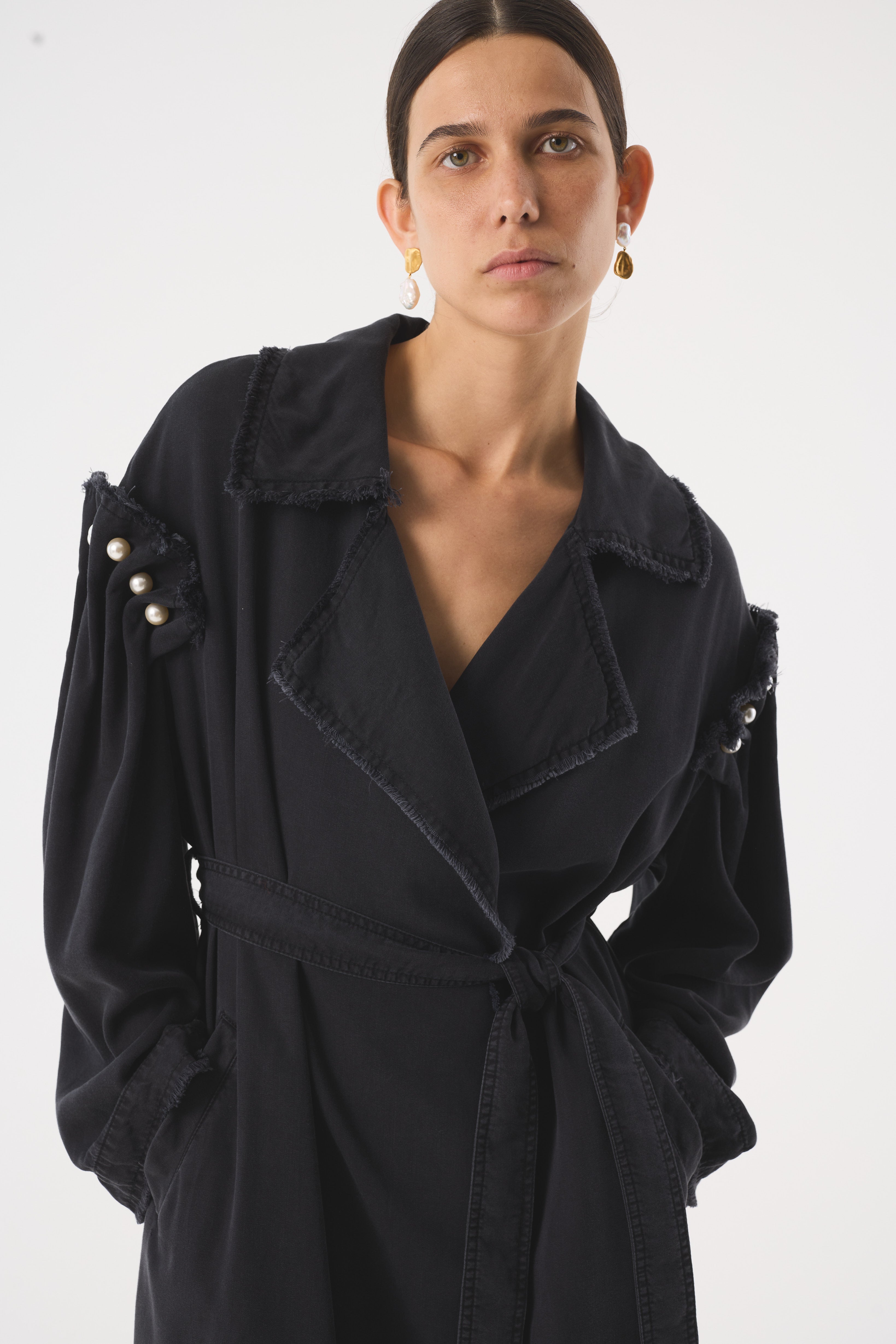 ROCIA WASHED BLACK COAT