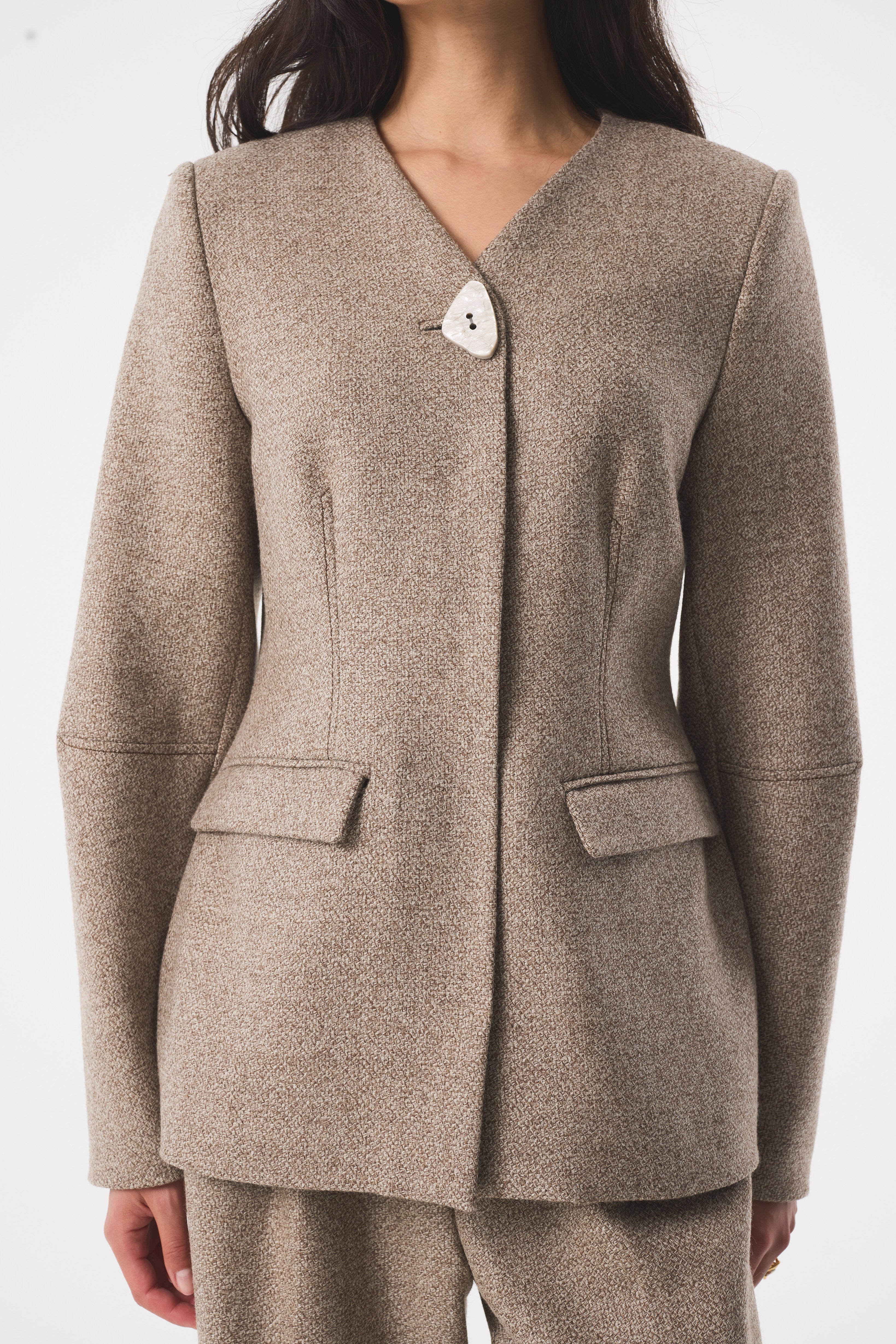 ELSIE UNDYED BROWN JACKET