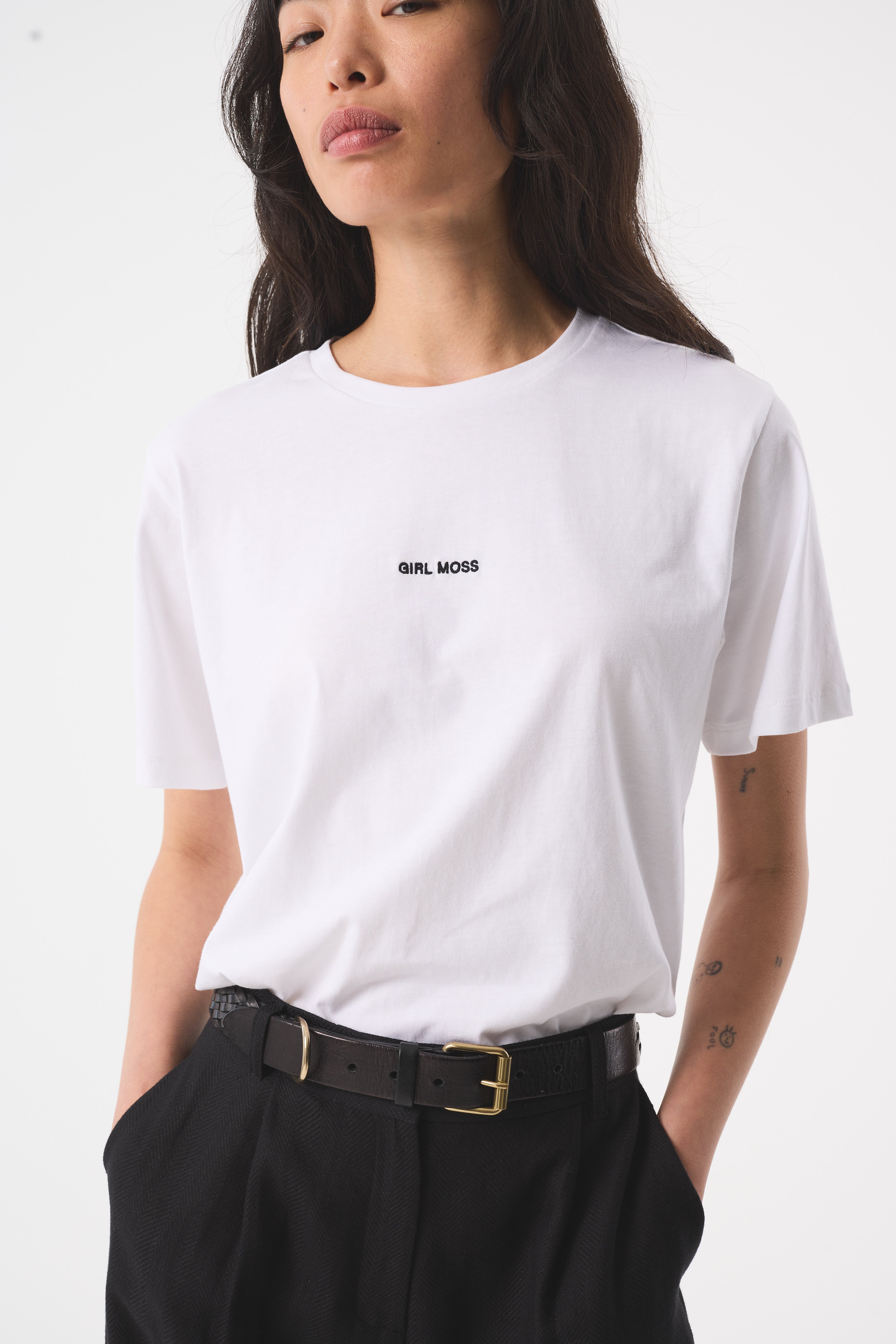 ADRIA 'GIRL MOSS' WHITE T-SHIRT