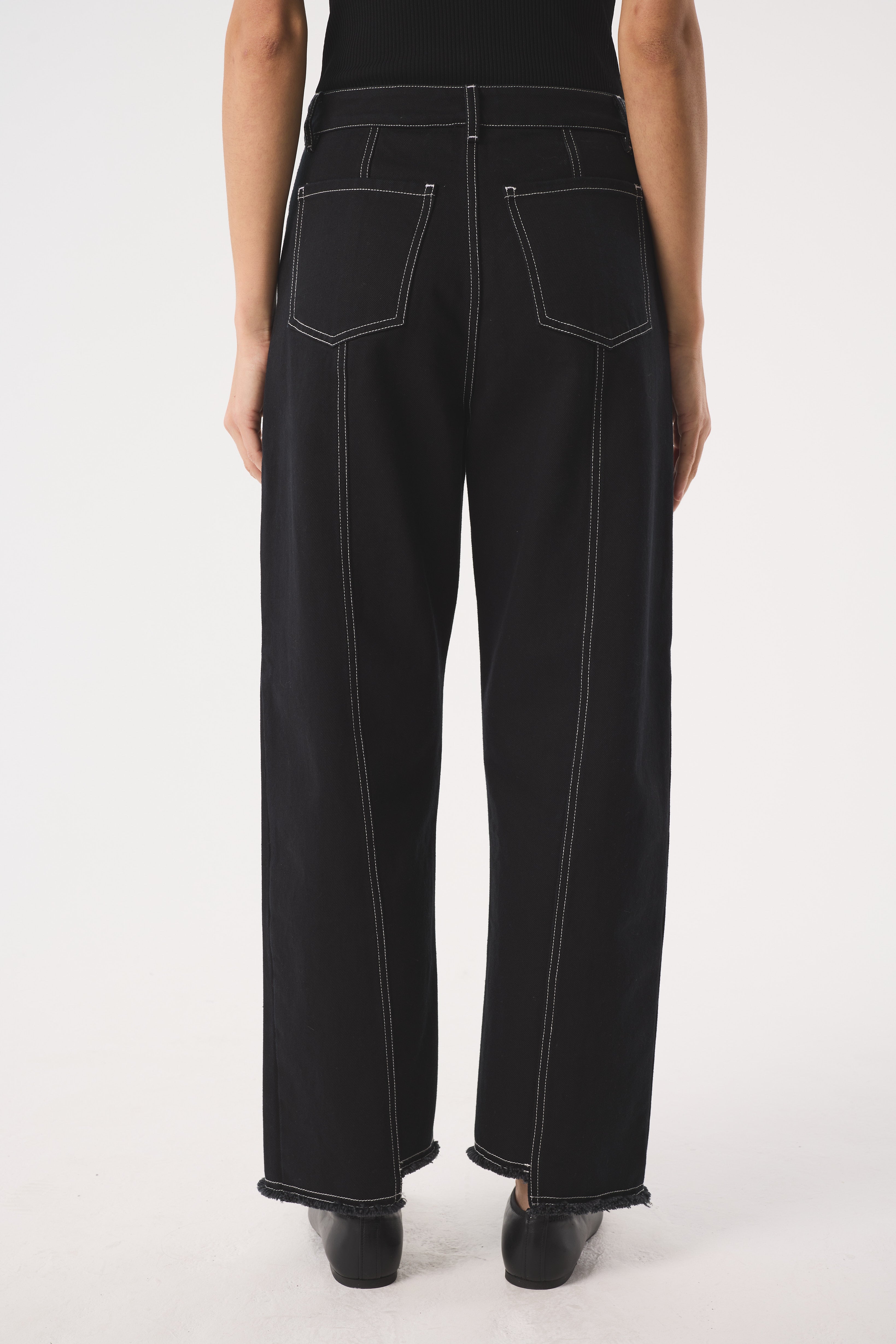 SOL STRAIGHT BLACK JEANS