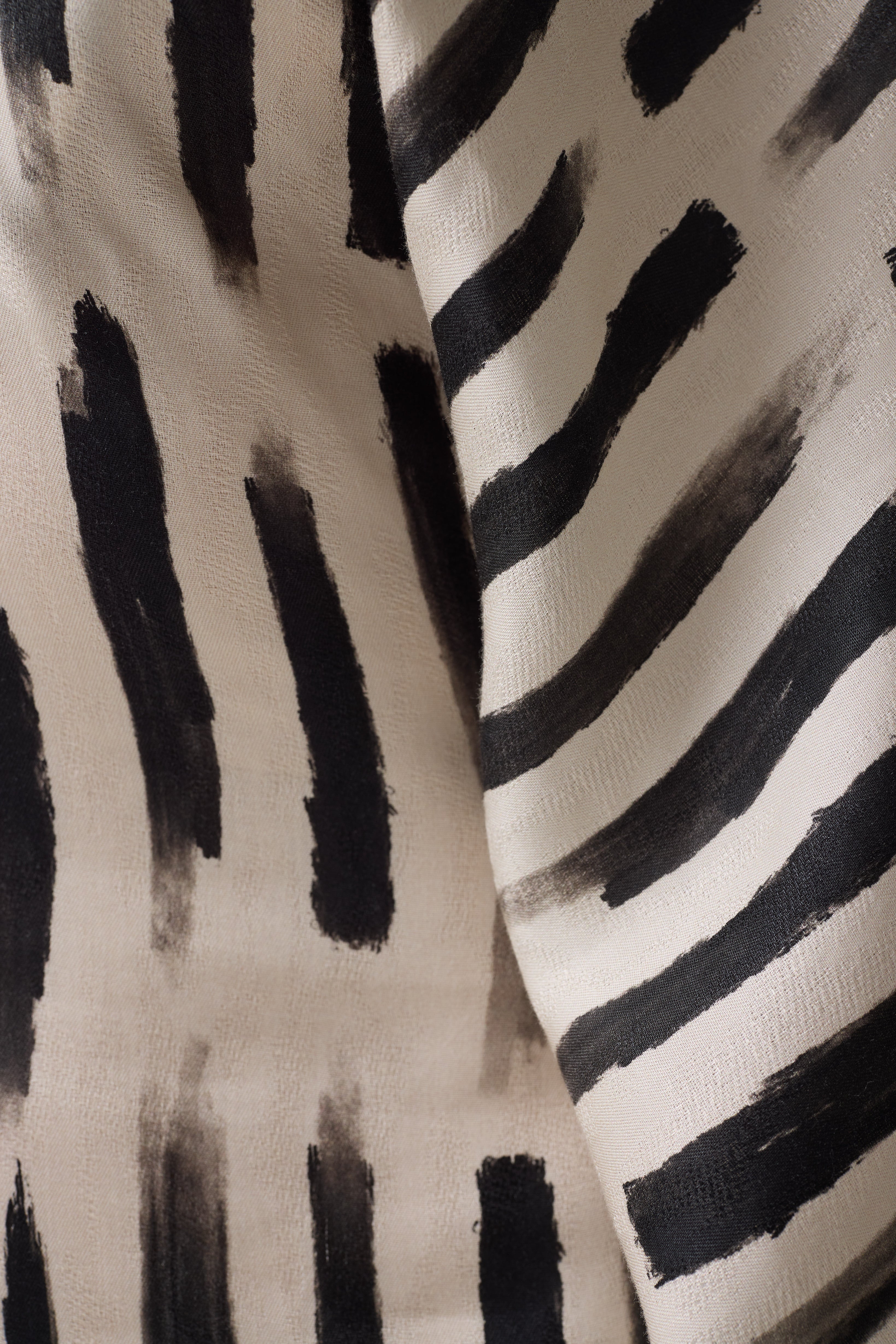 EVIE BRUSH STROKE PRINT DRESS