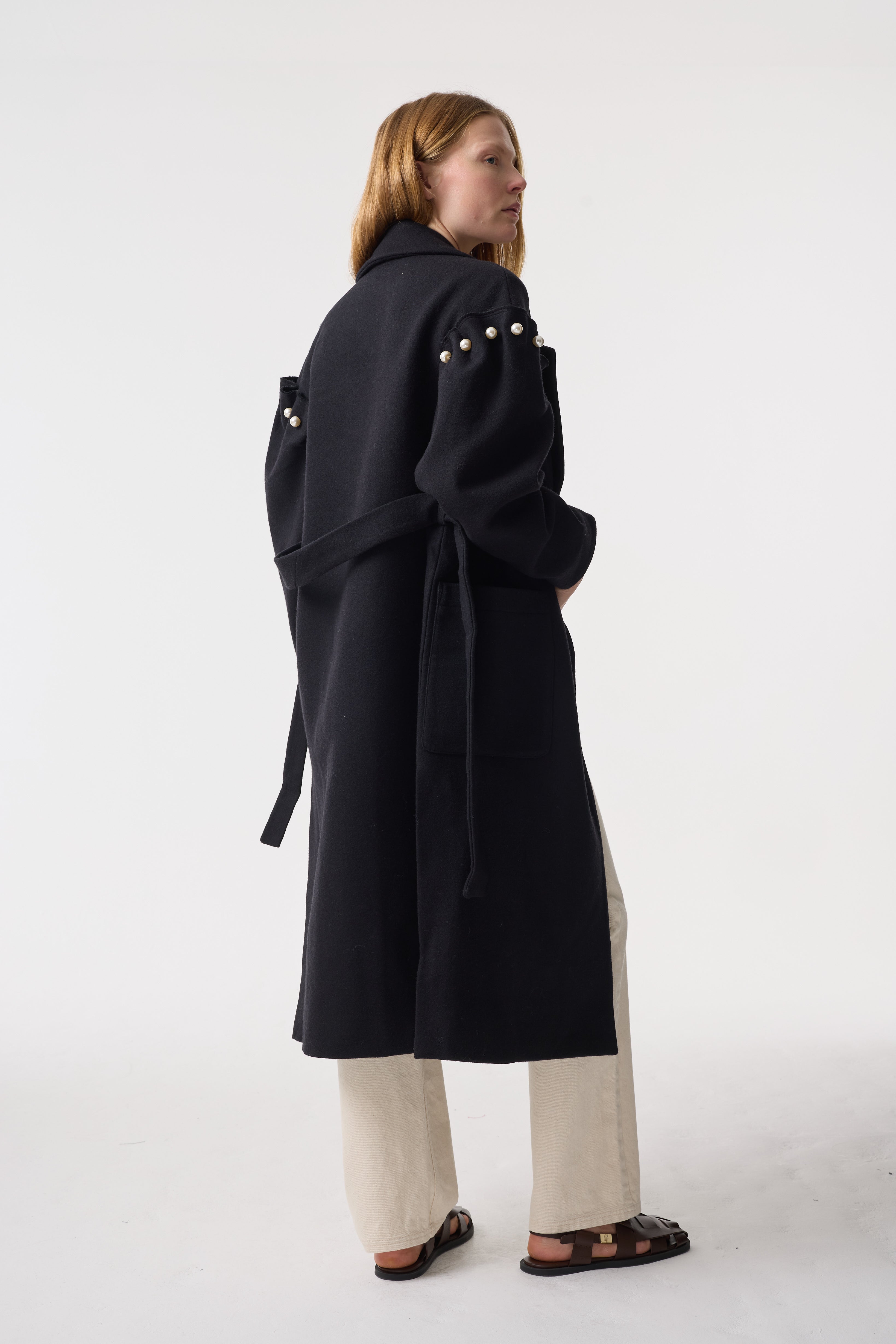 WREN BLACK COAT