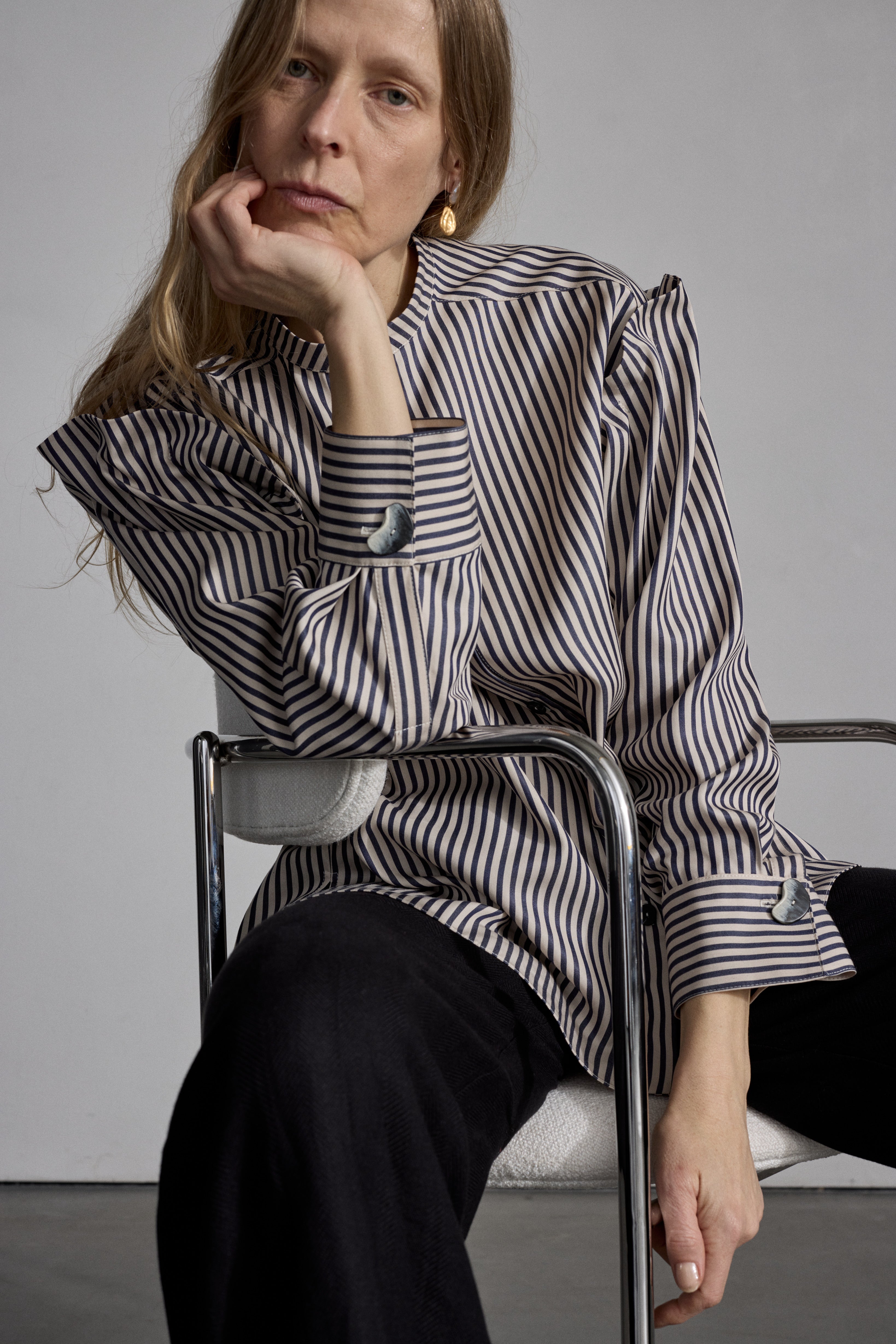 KAIA NAVY STRIPE SHIRT