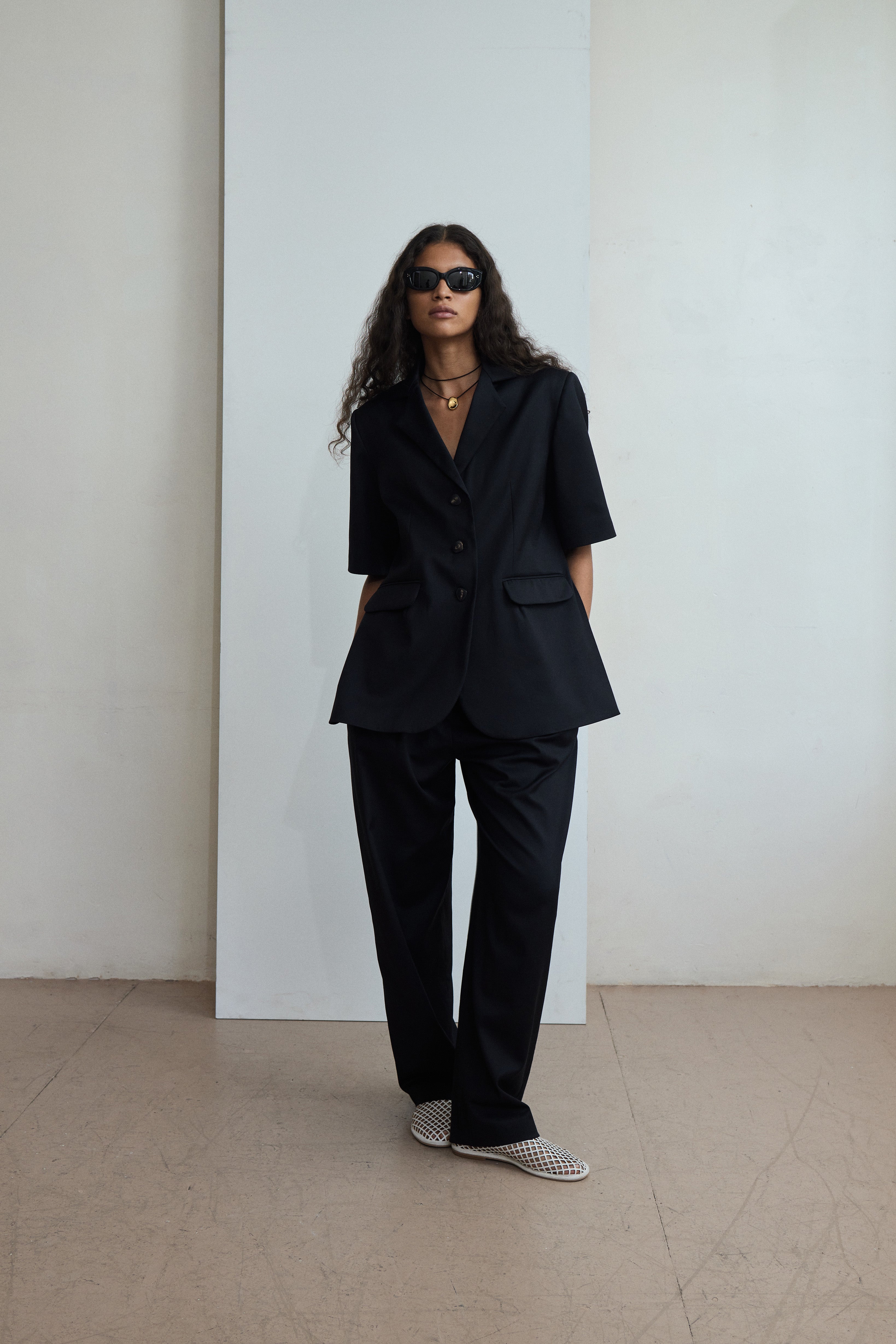 AMELIA BLACK JACKET