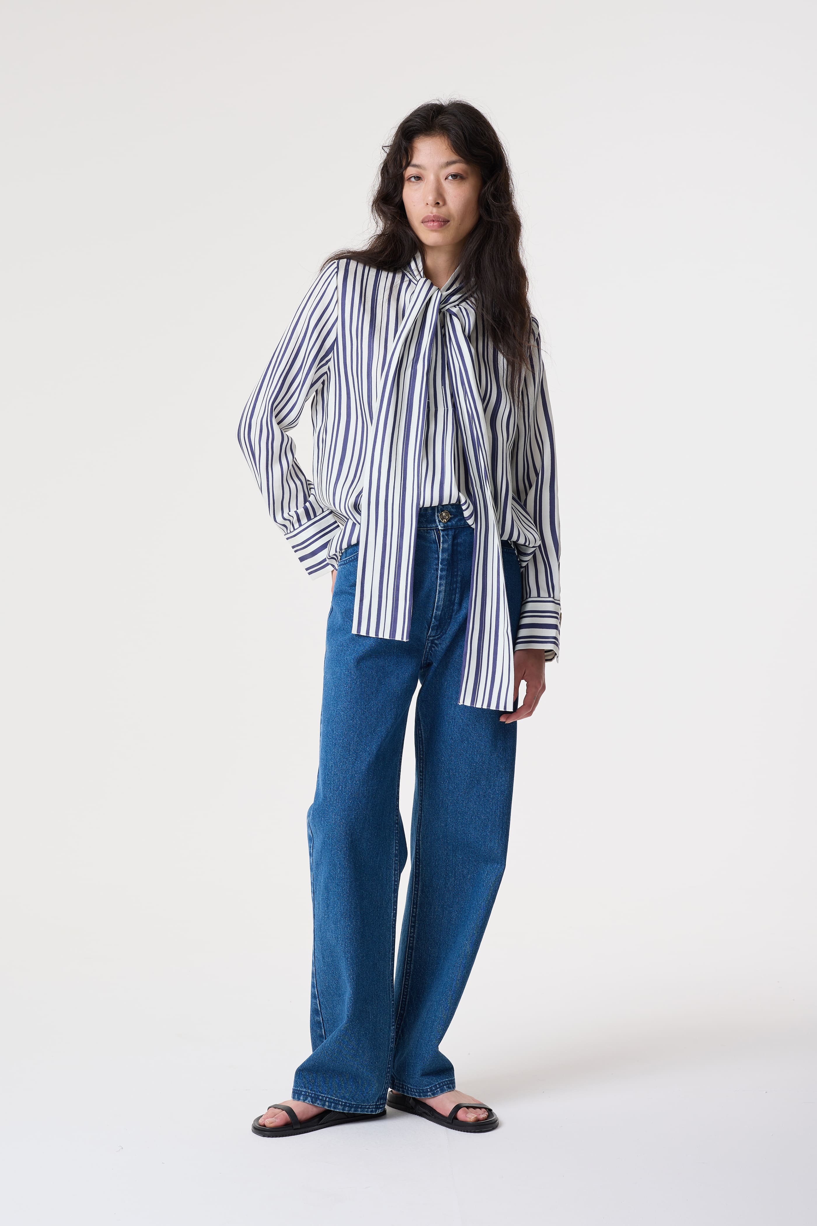 VIOLA NAVY IRREGULAR PRINT BLOUSE
