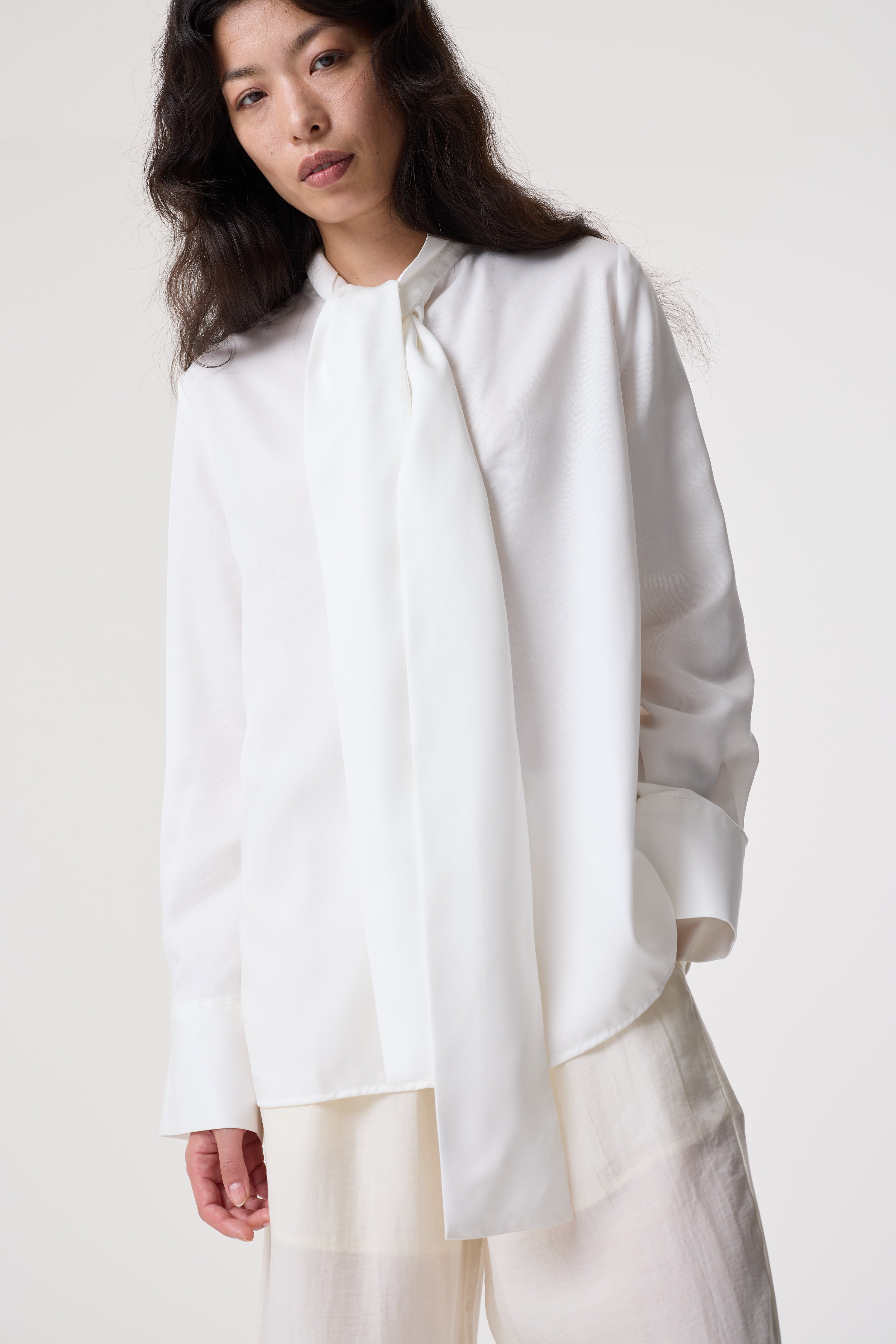 VIOLA WHITE BLOUSE