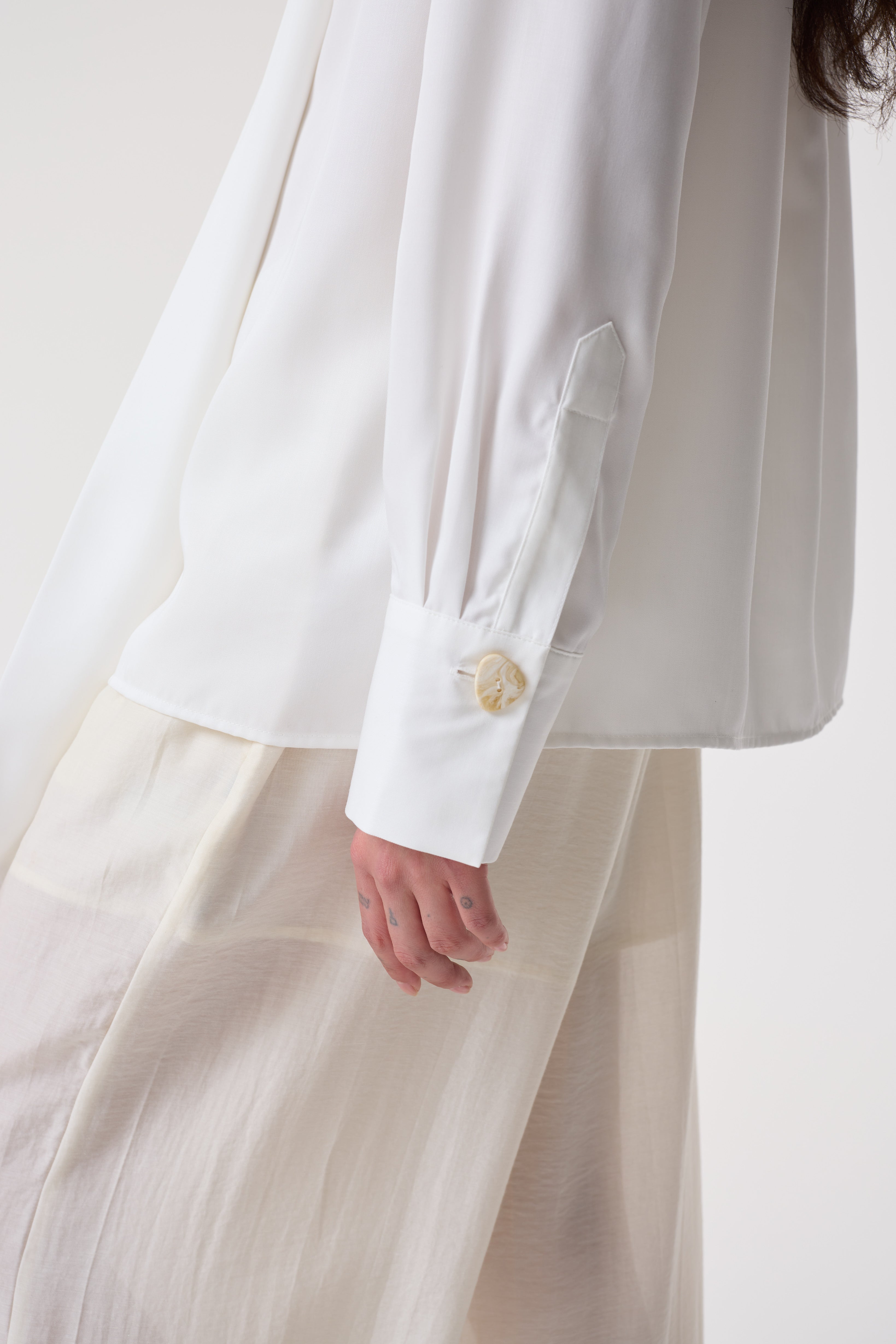 VIOLA WHITE BLOUSE