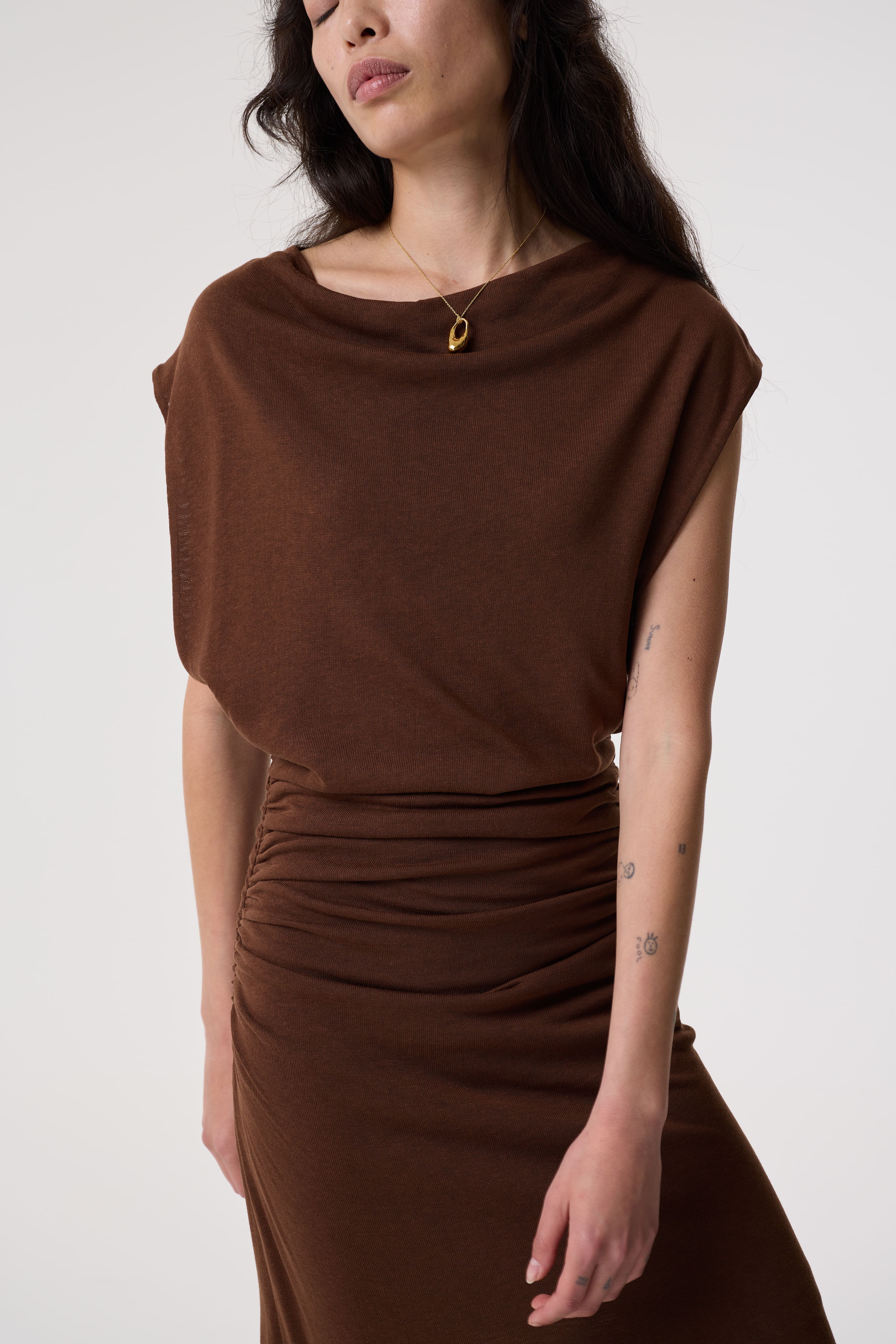 ALINA CHOCOLATE DRESS
