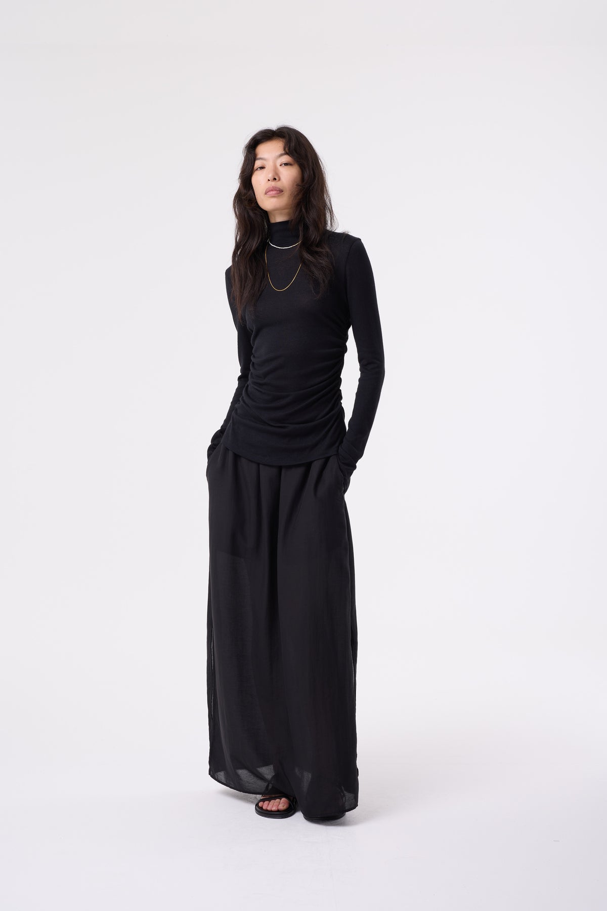 MILO BLACK TOP