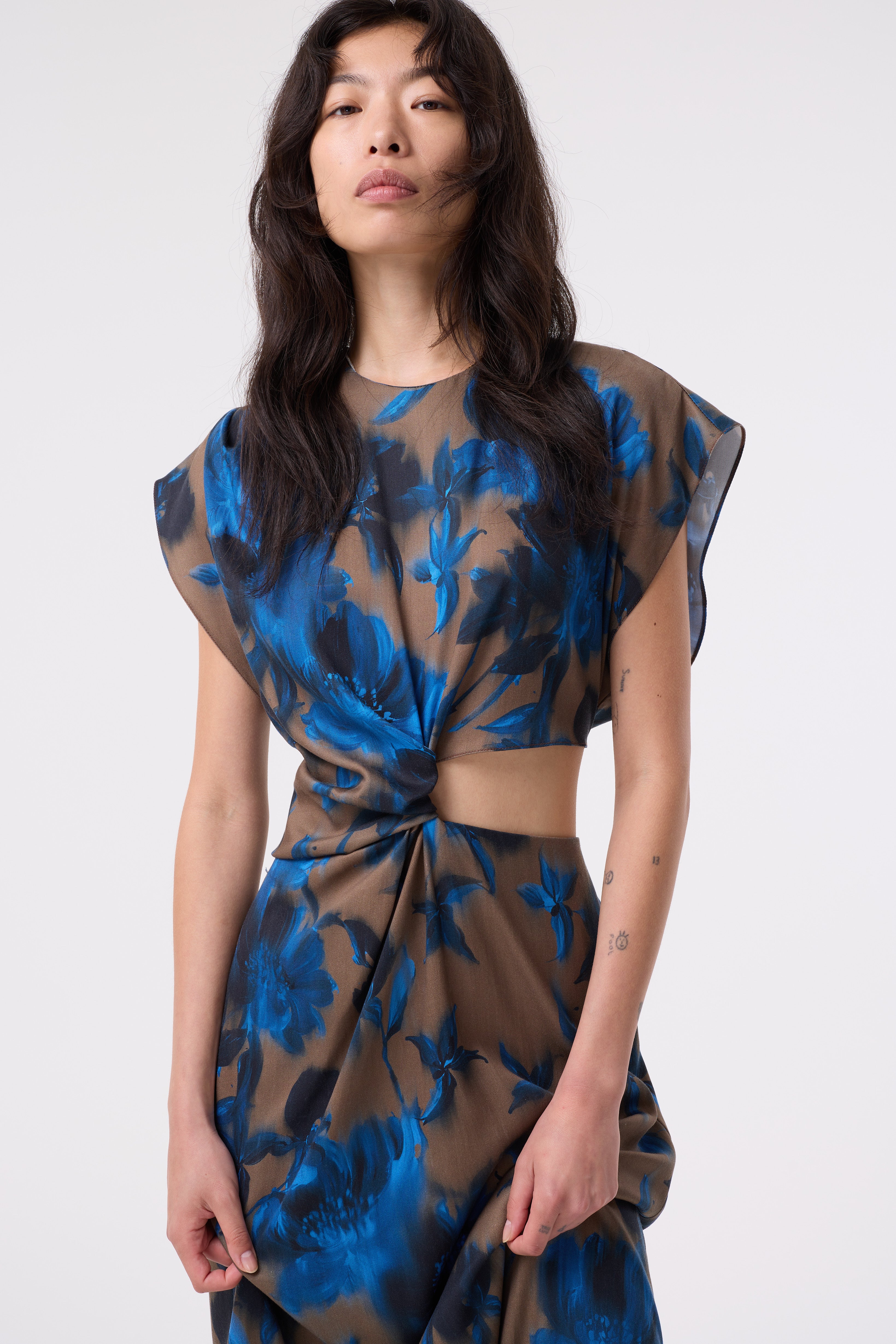 EMBROSE BLURRED FLORAL PRINT DRESS