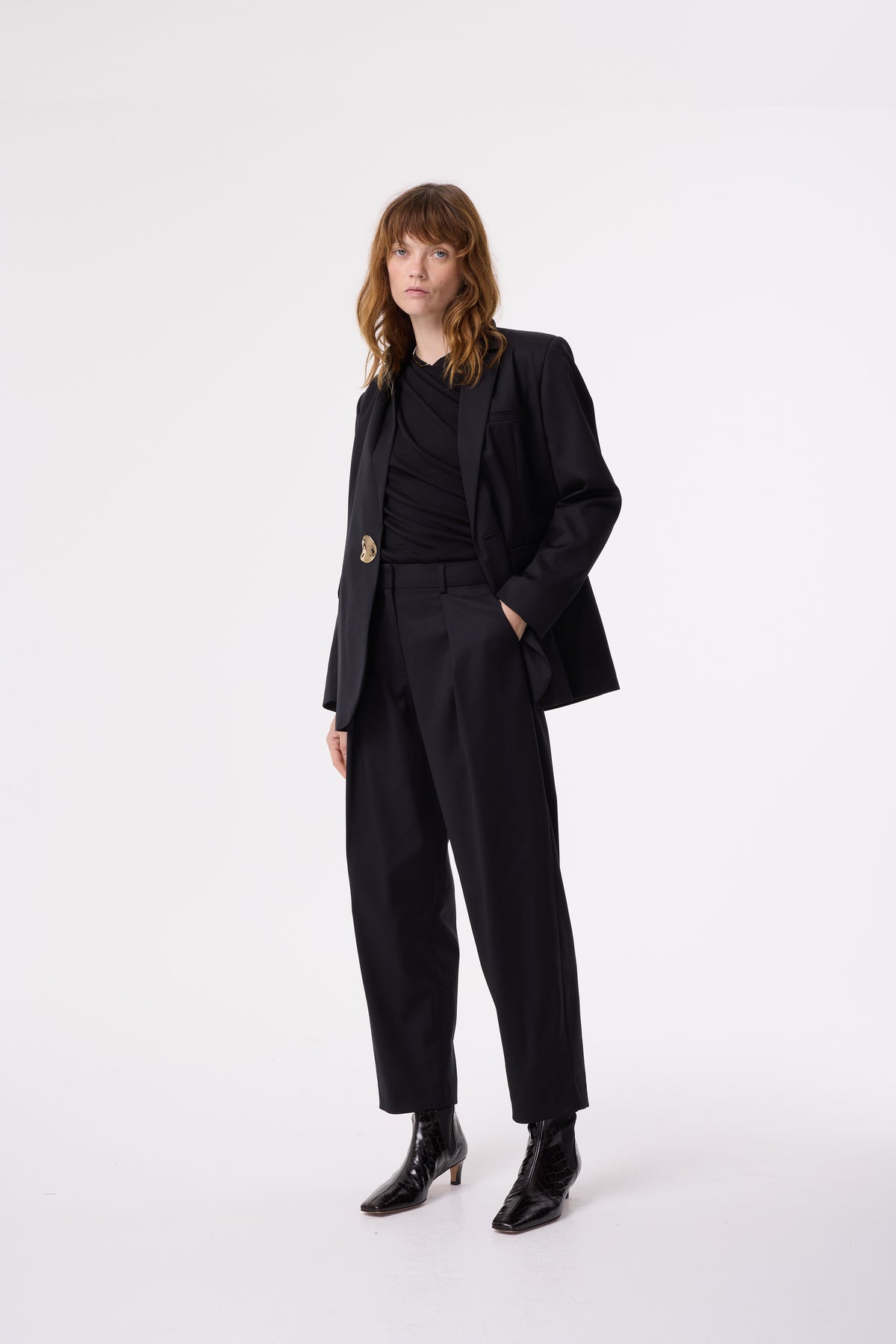 NOOR BLACK WOOL-TENCEL™ JACKET WITH GOLD BUTTON