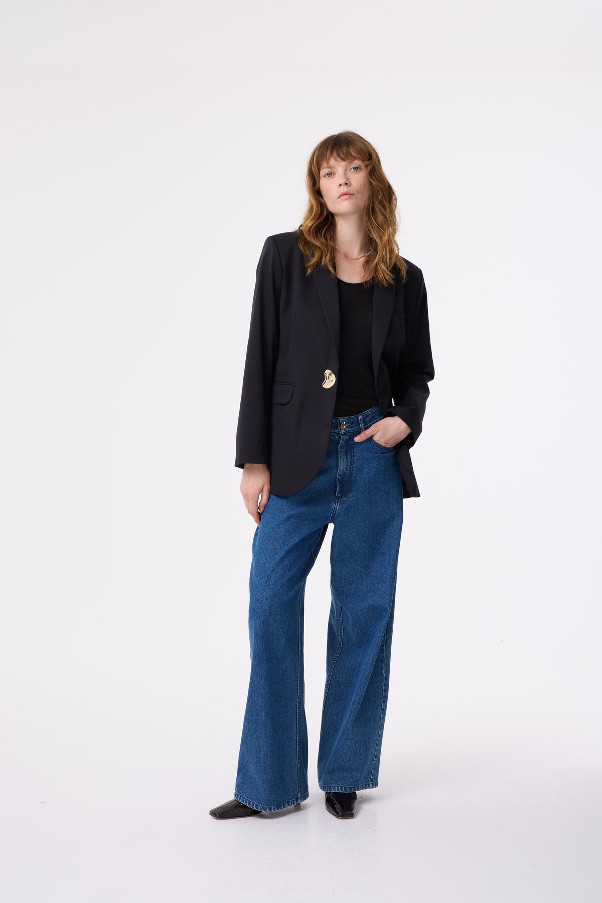 NOOR BLACK WOOL-TENCEL™ JACKET WITH GOLD BUTTON
