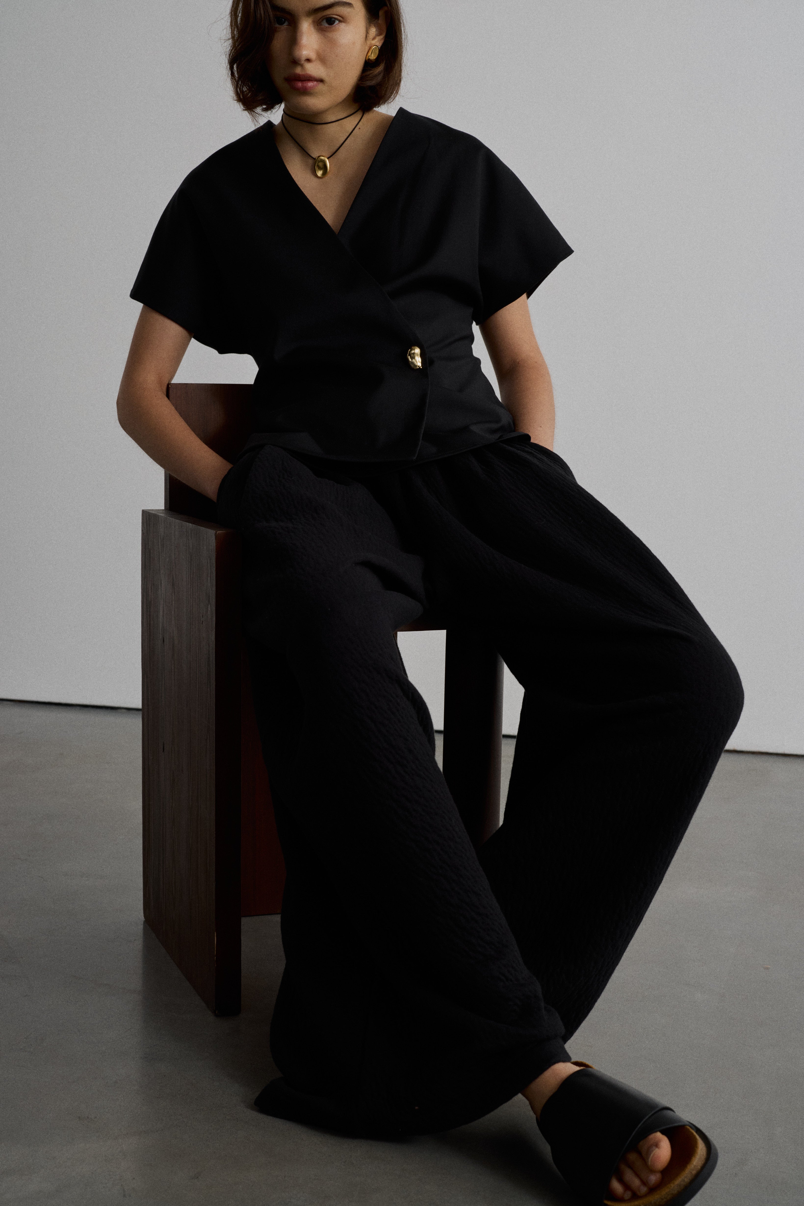 SAVANE BLACK TROUSERS