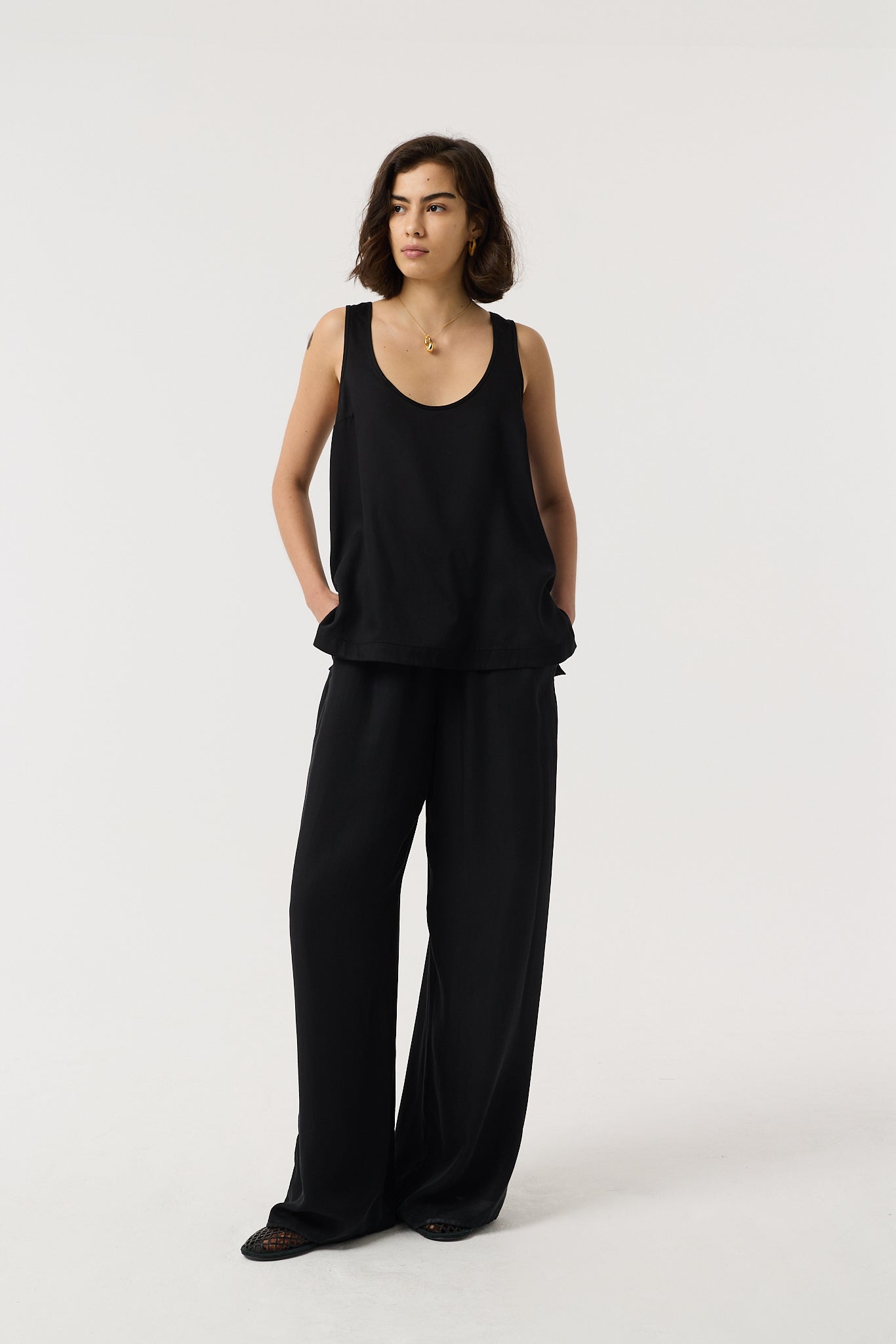 TEAGAN BLACK TROUSERS