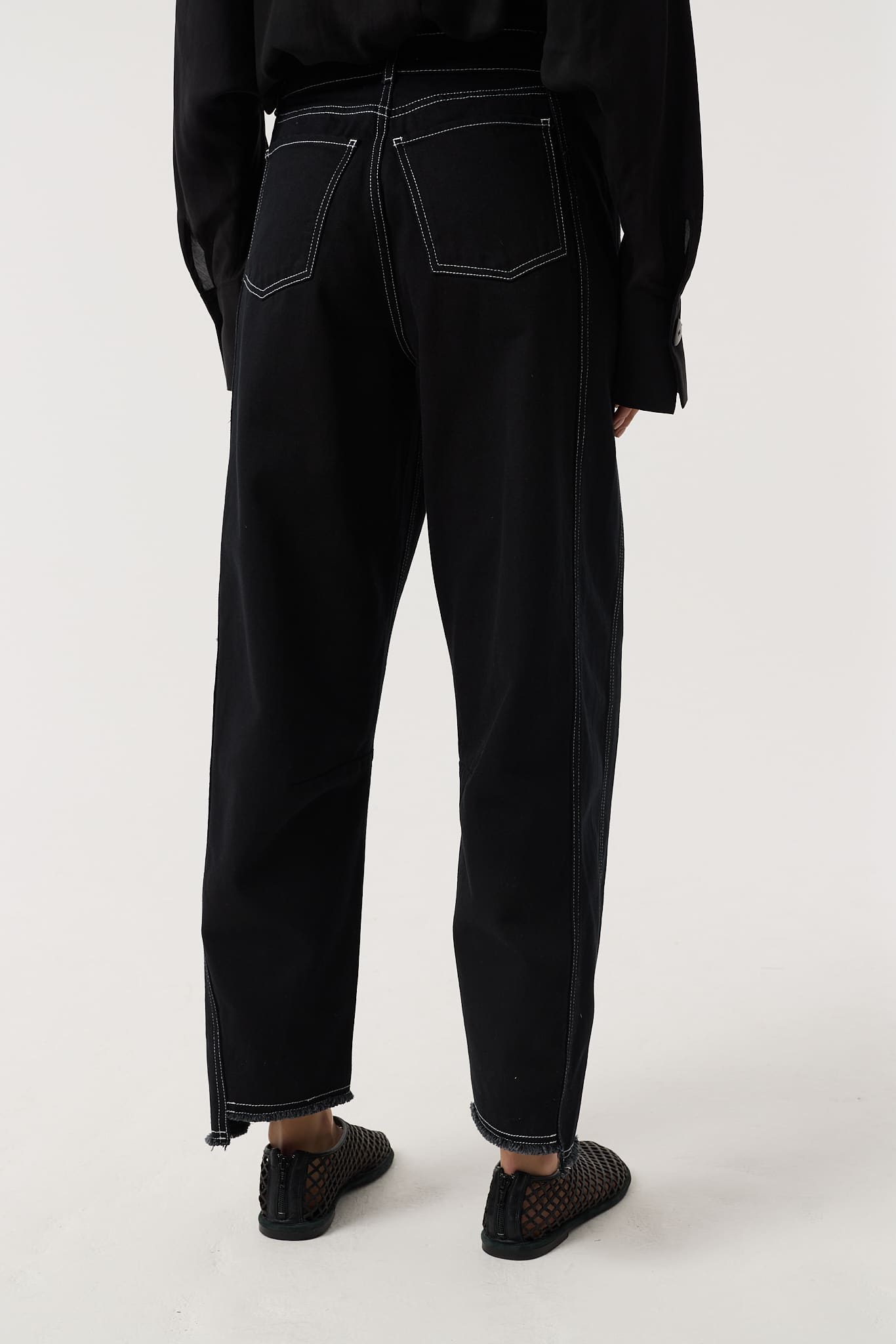 Blake Black Barrel Leg Jeans | Regenerative Cotton Denim | AKYN
