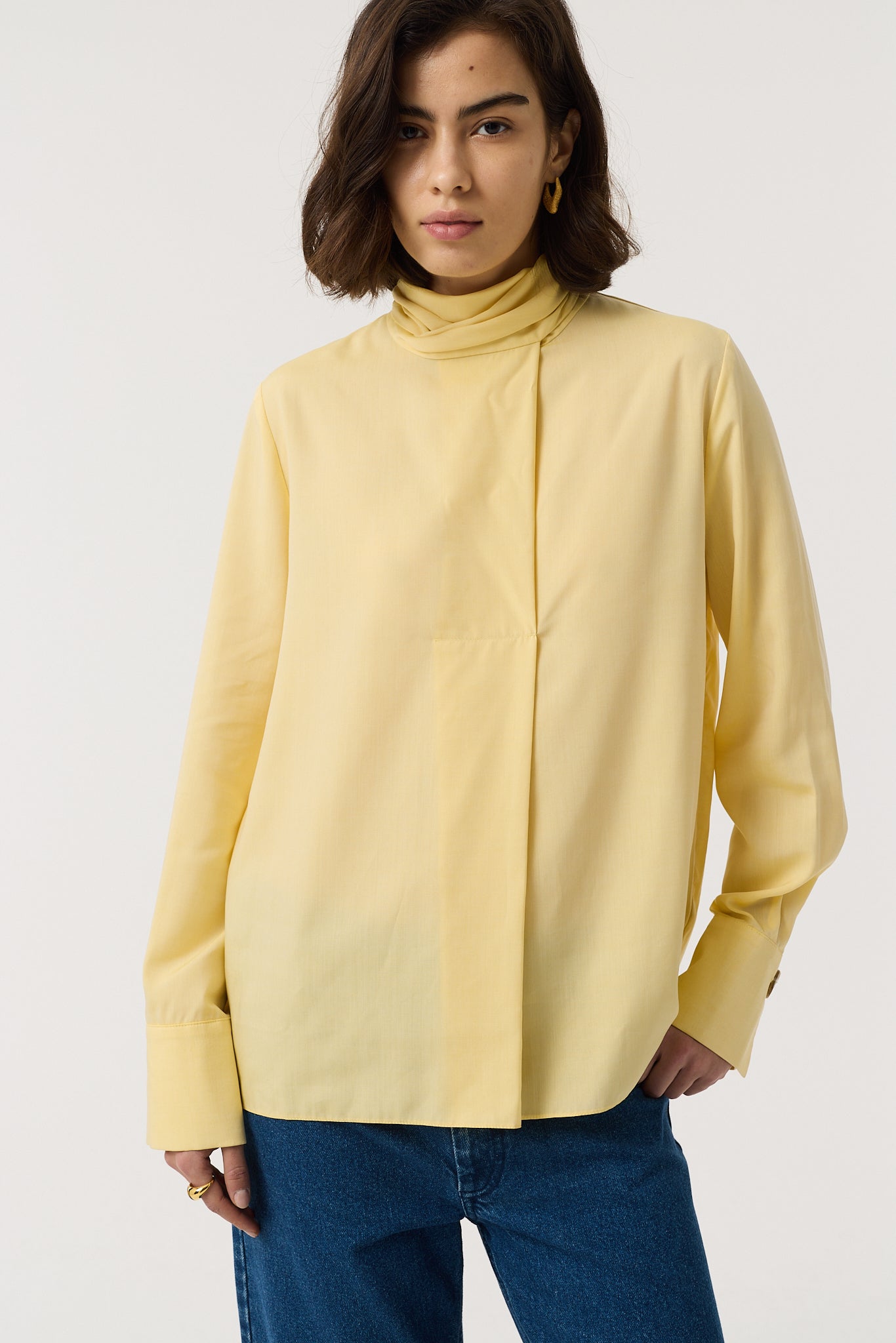 VIOLA BUTTER YELLOW BLOUSE