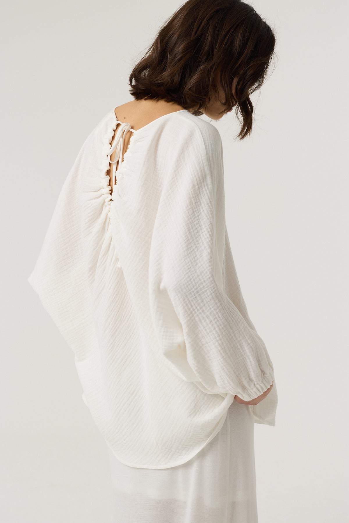 Arabella White Organic Cotton Gauze Top | AKYN