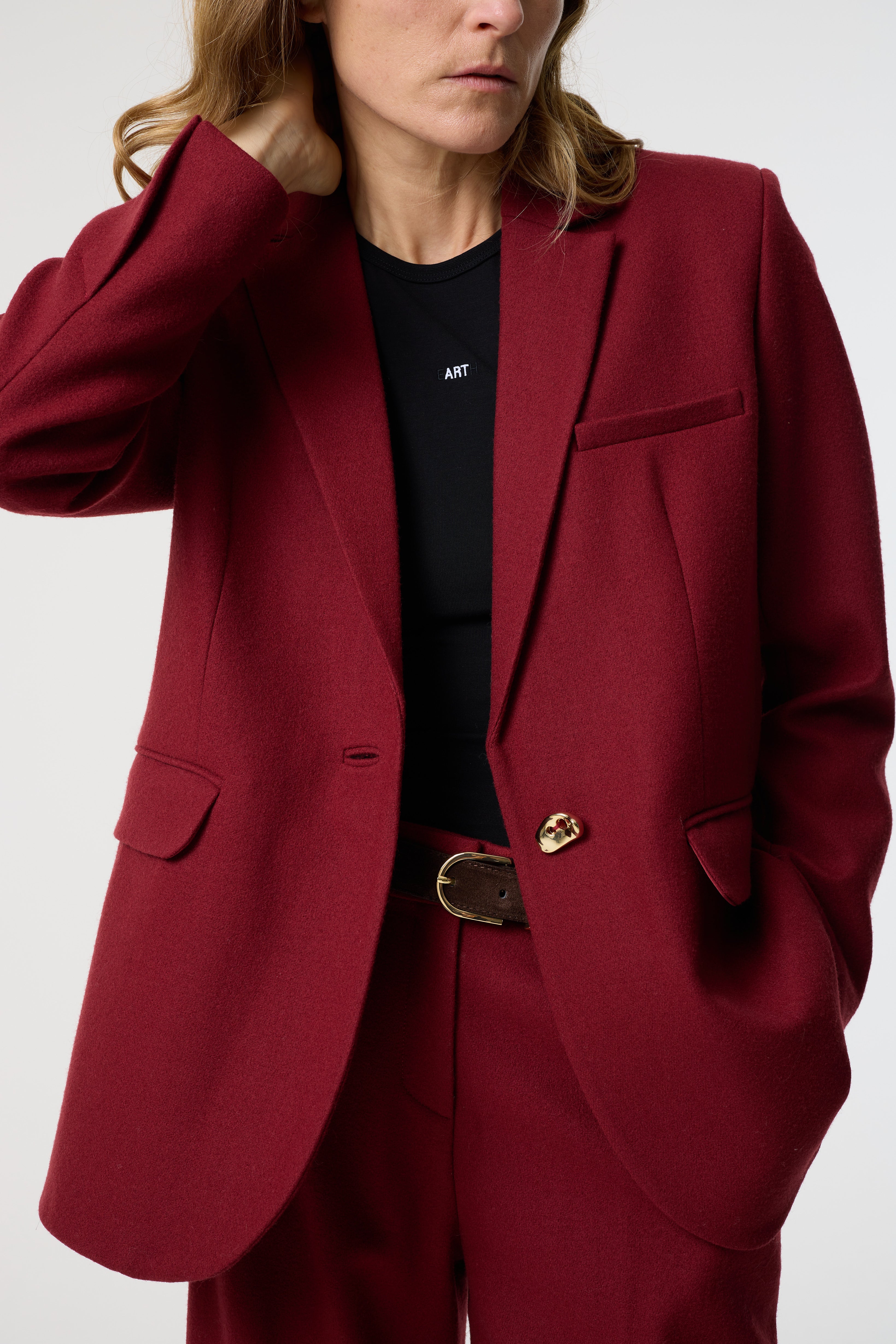NOOR DEEP RED JACKET