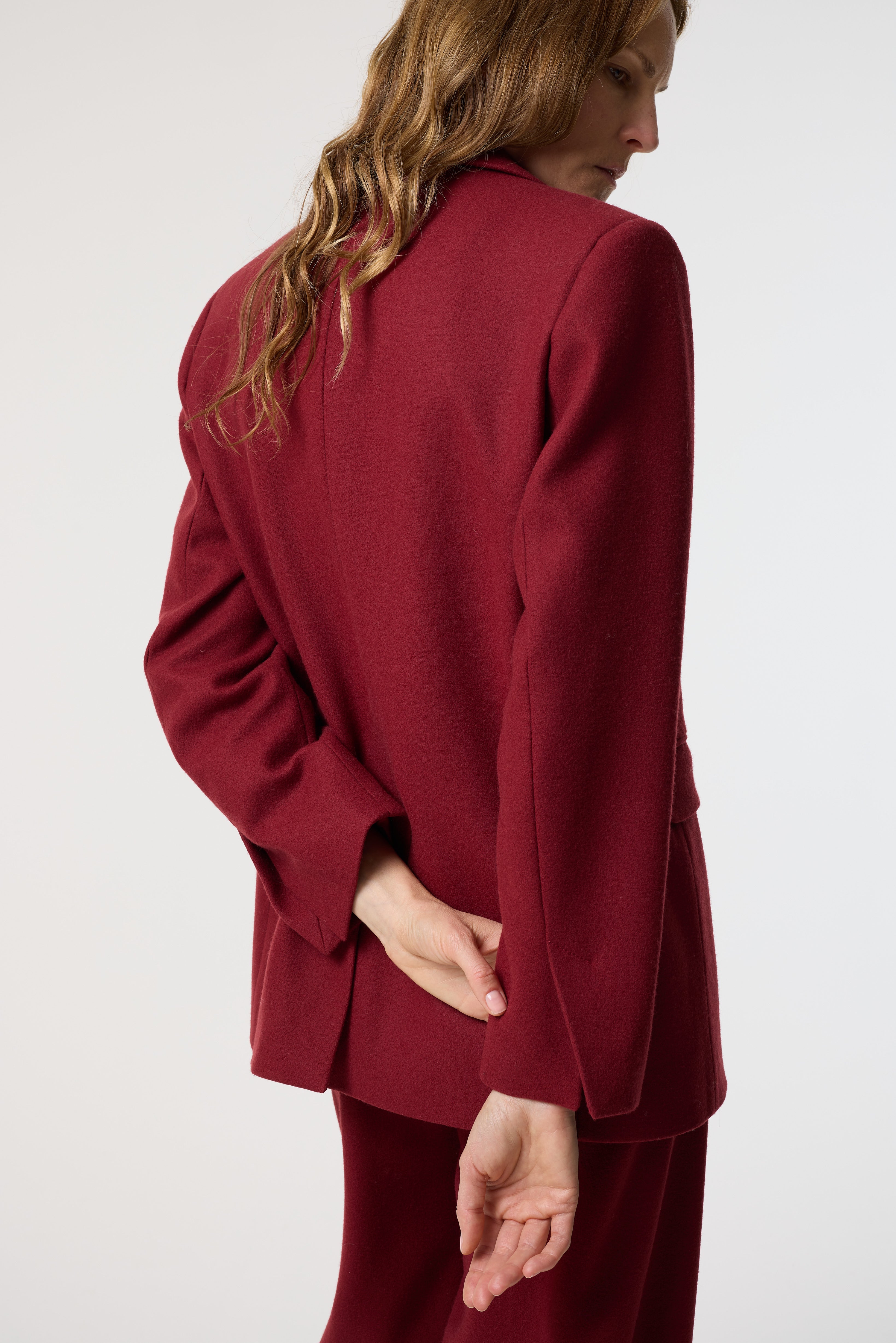 NOOR DEEP RED JACKET