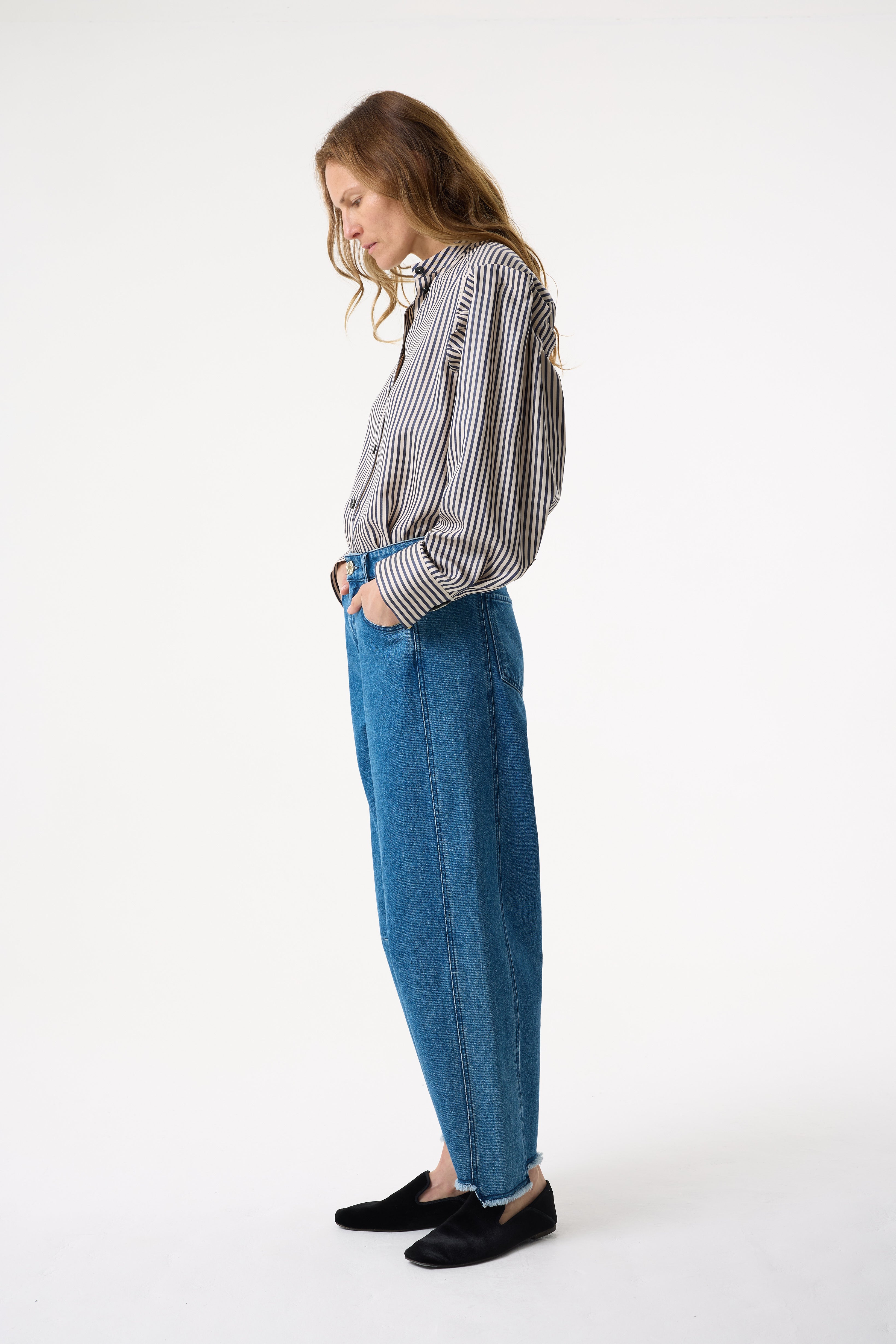 KAIA NAVY STRIPE SHIRT