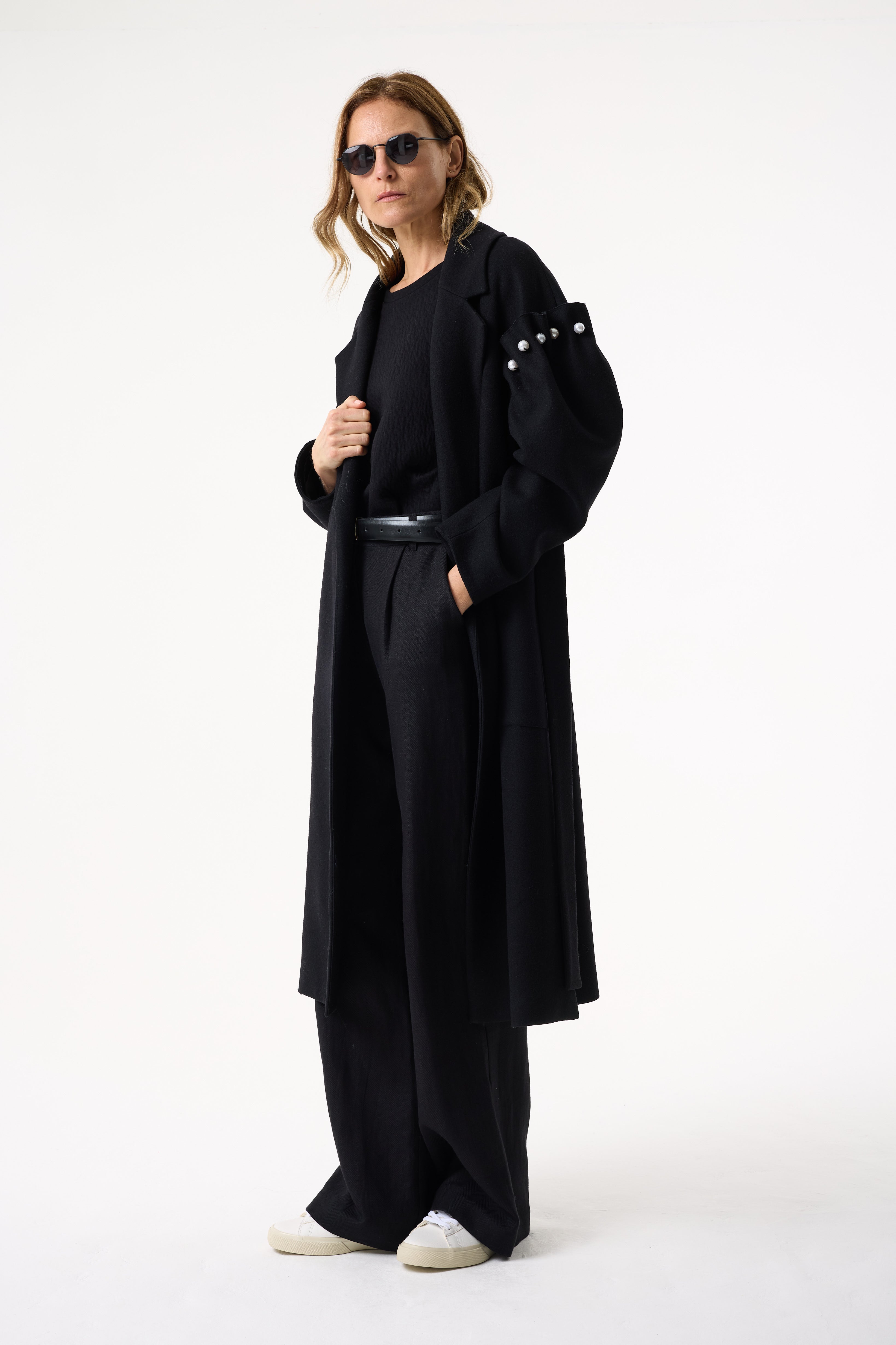 WREN BLACK COAT