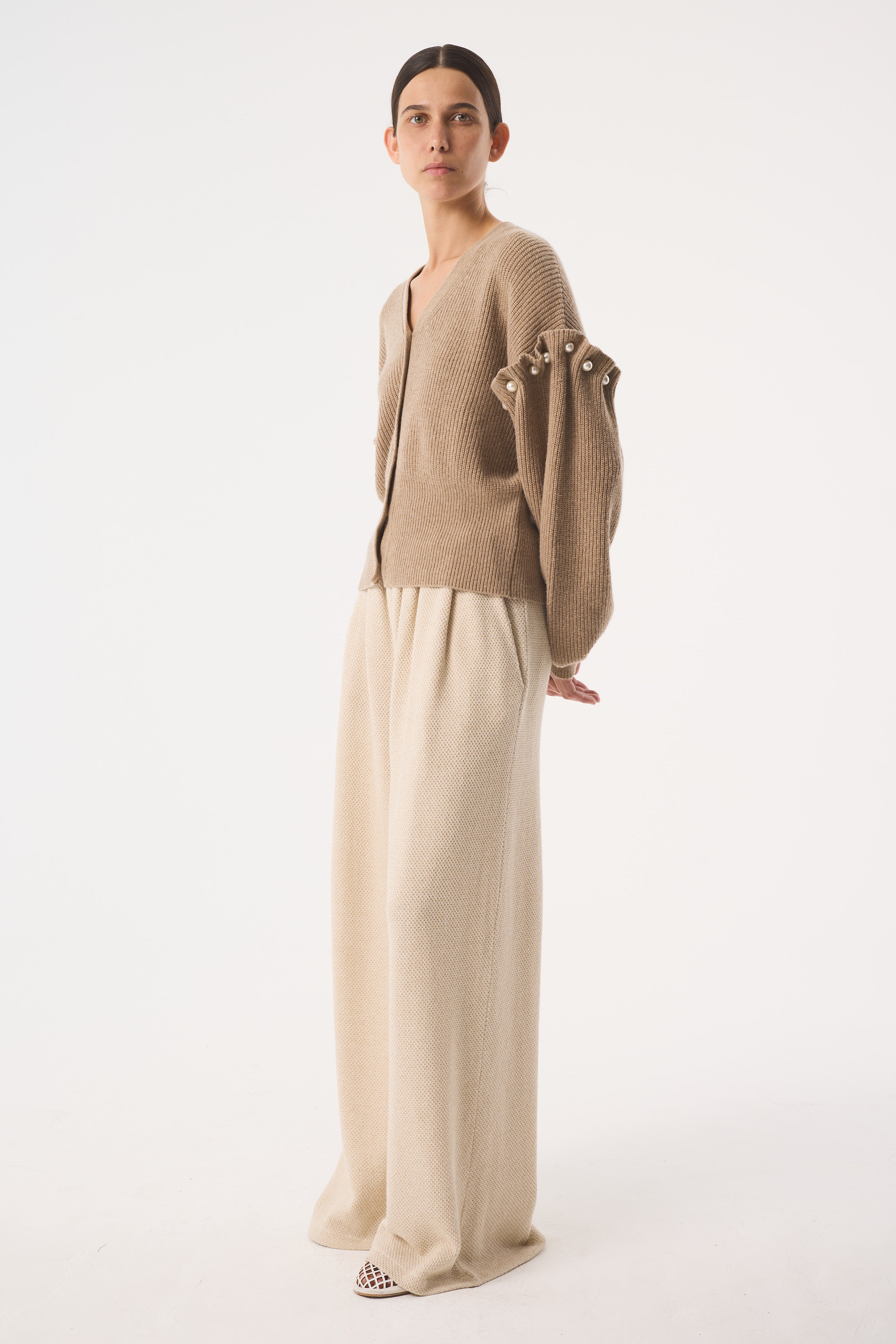 ZELIA OATMEAL CARDIGAN