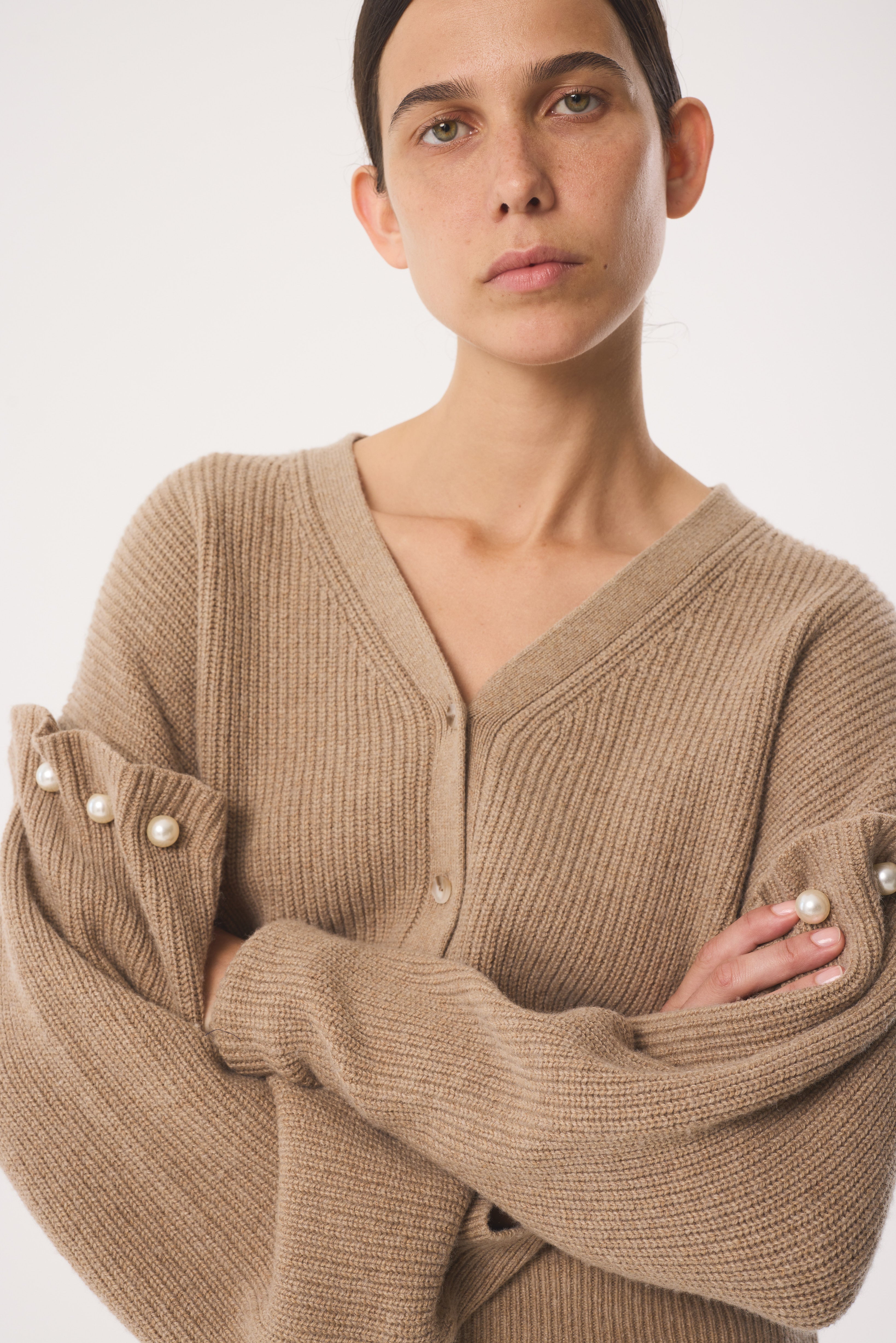 ZELIA OATMEAL CARDIGAN