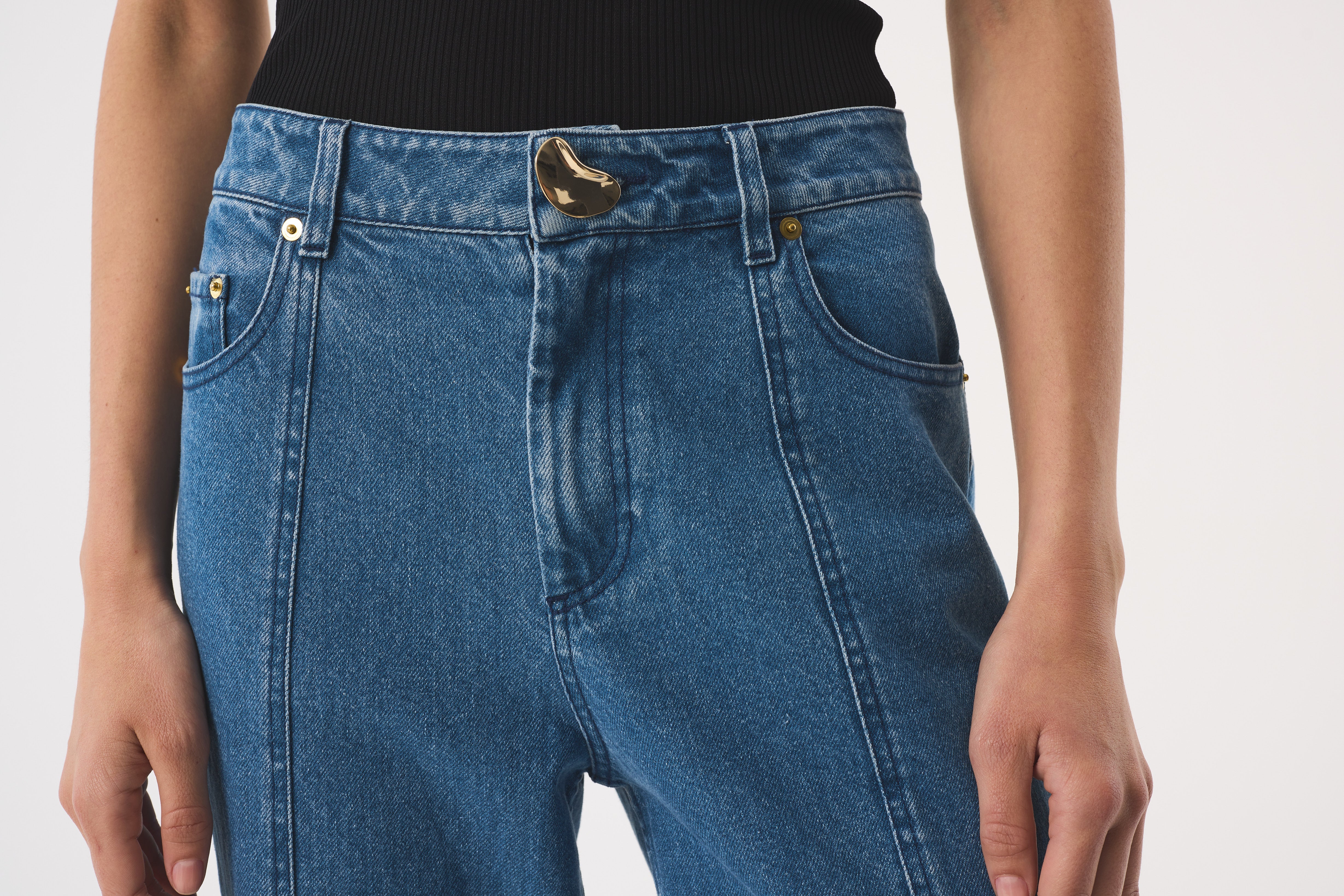 Sol Straight Mid-Wash Blue Jeans | Recycled Cotton Denim | AKYN