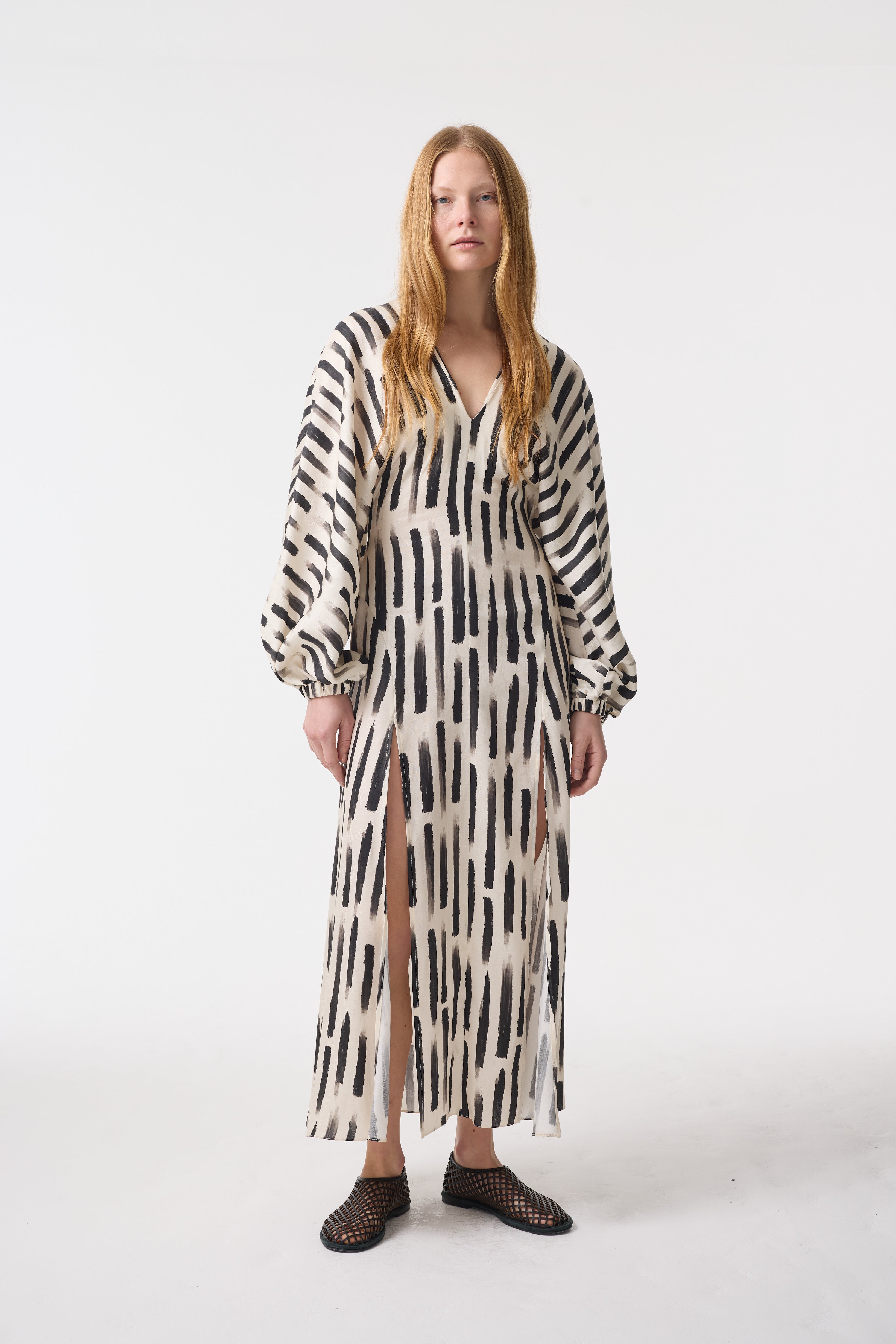 EVIE BRUSH STROKE PRINT DRESS