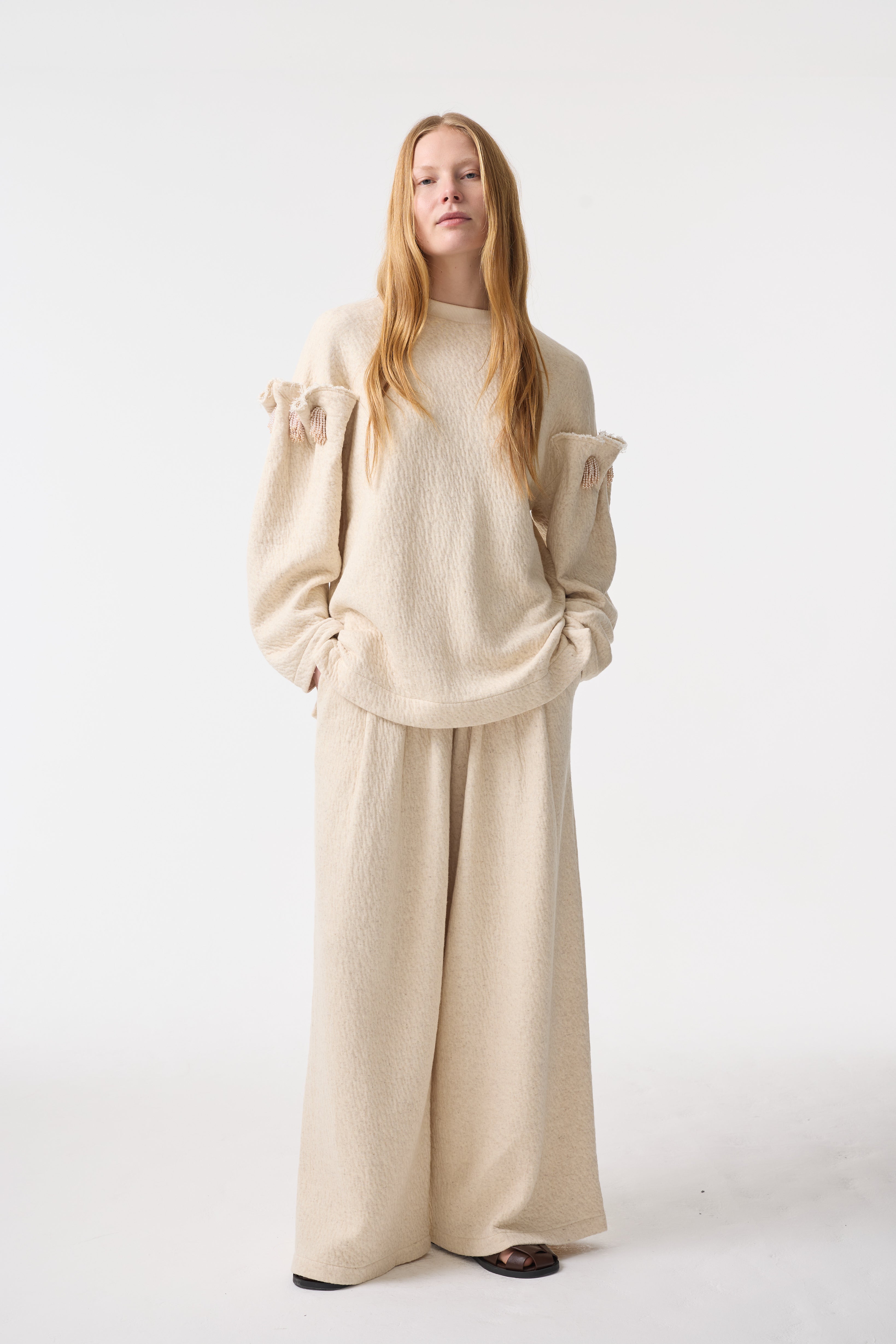 AYLIN UNDYED SWEATSHIRT