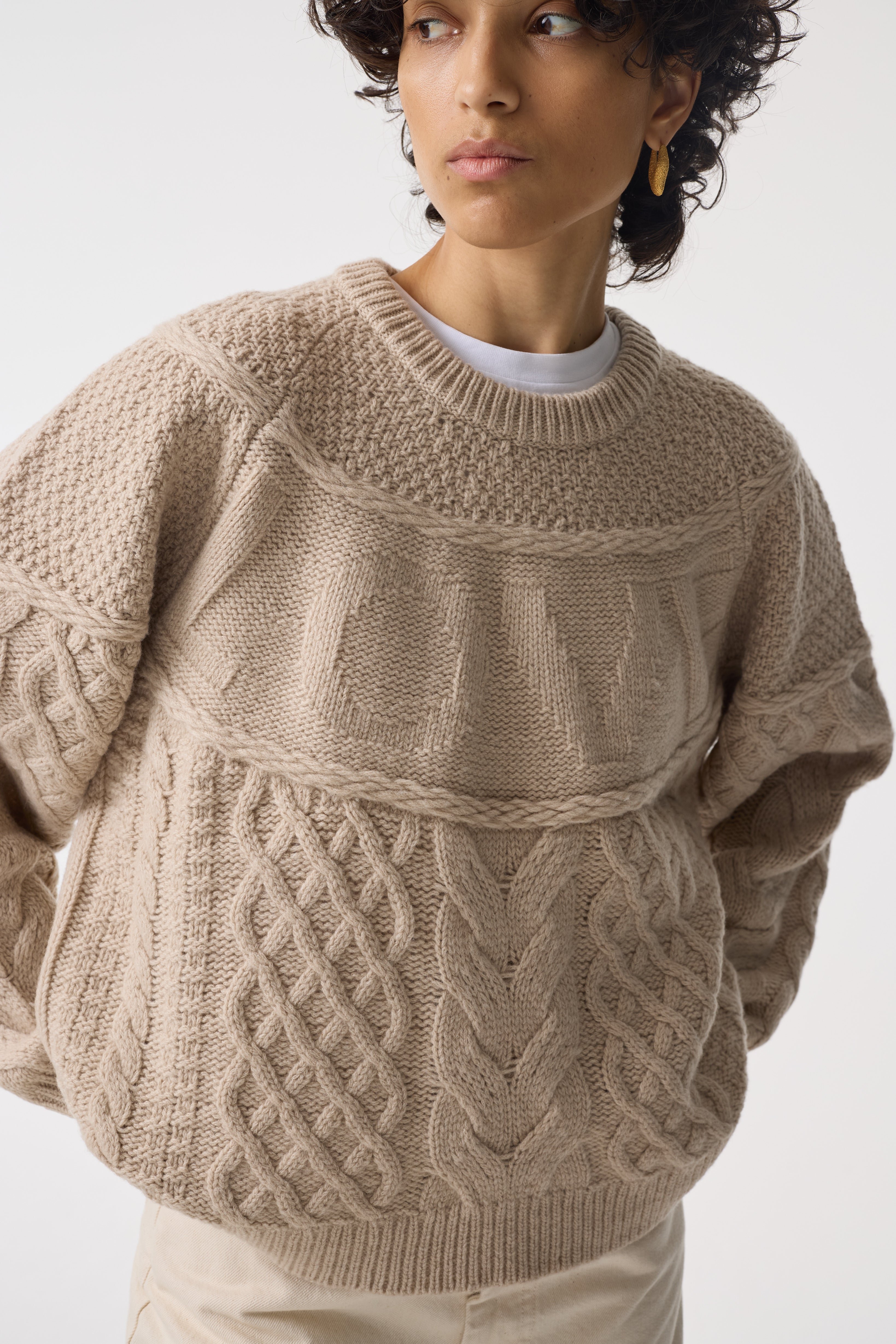 Love Oyster Jumper | Sustainable Contemporary Knitwear | AKYN