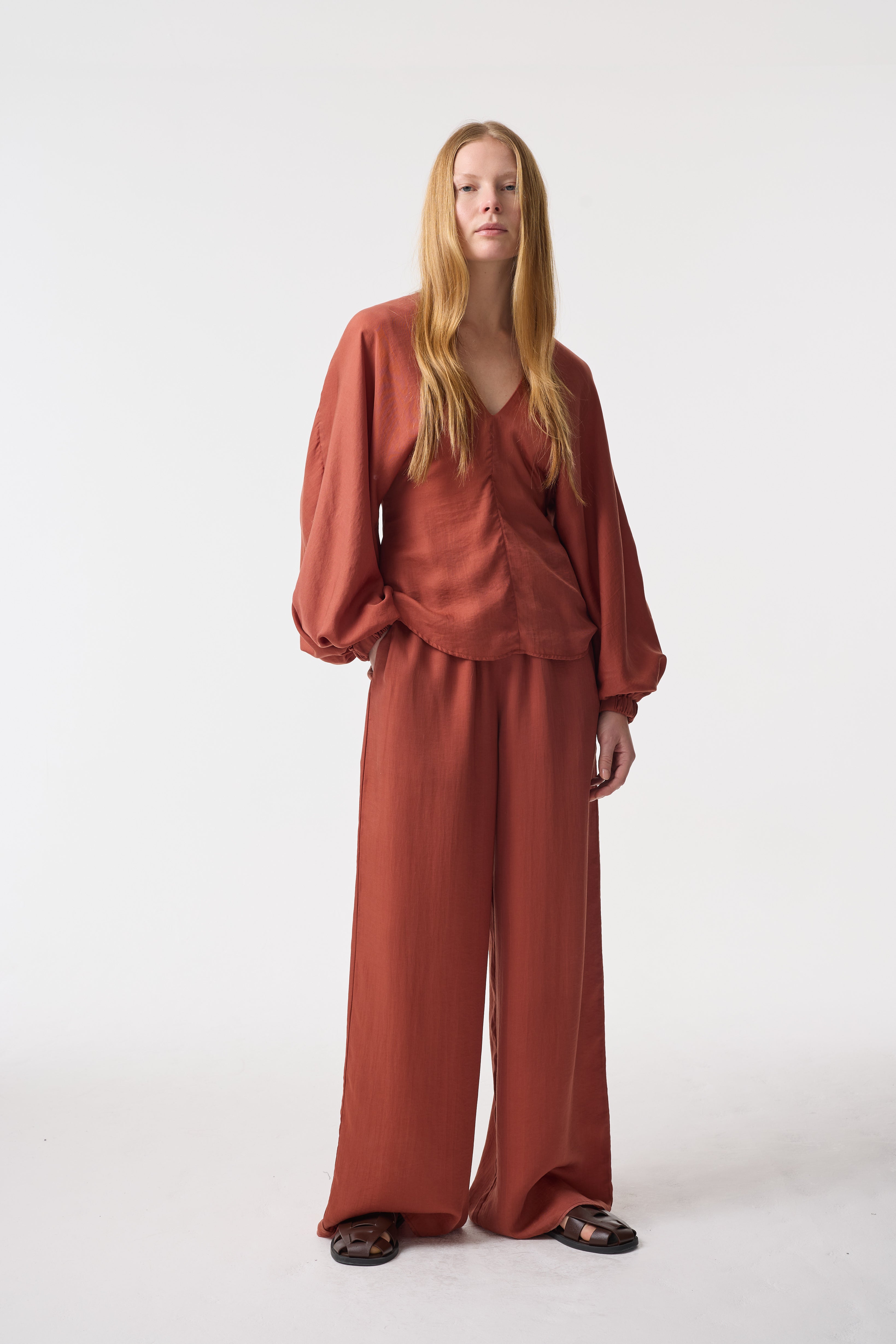 IRIS TERRACOTTA TOP