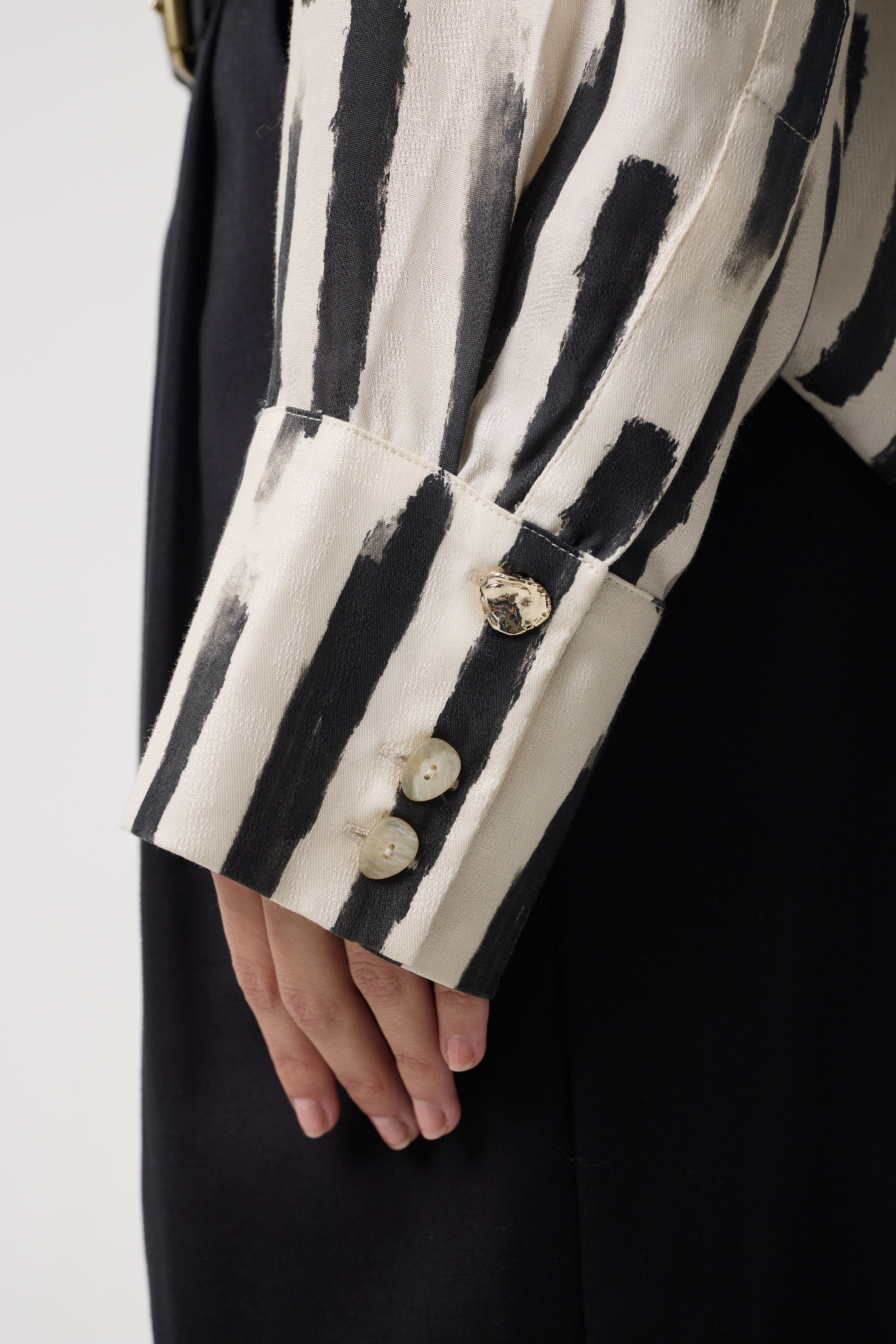 ROBBIE BRUSH STROKE PRINT SHIRT