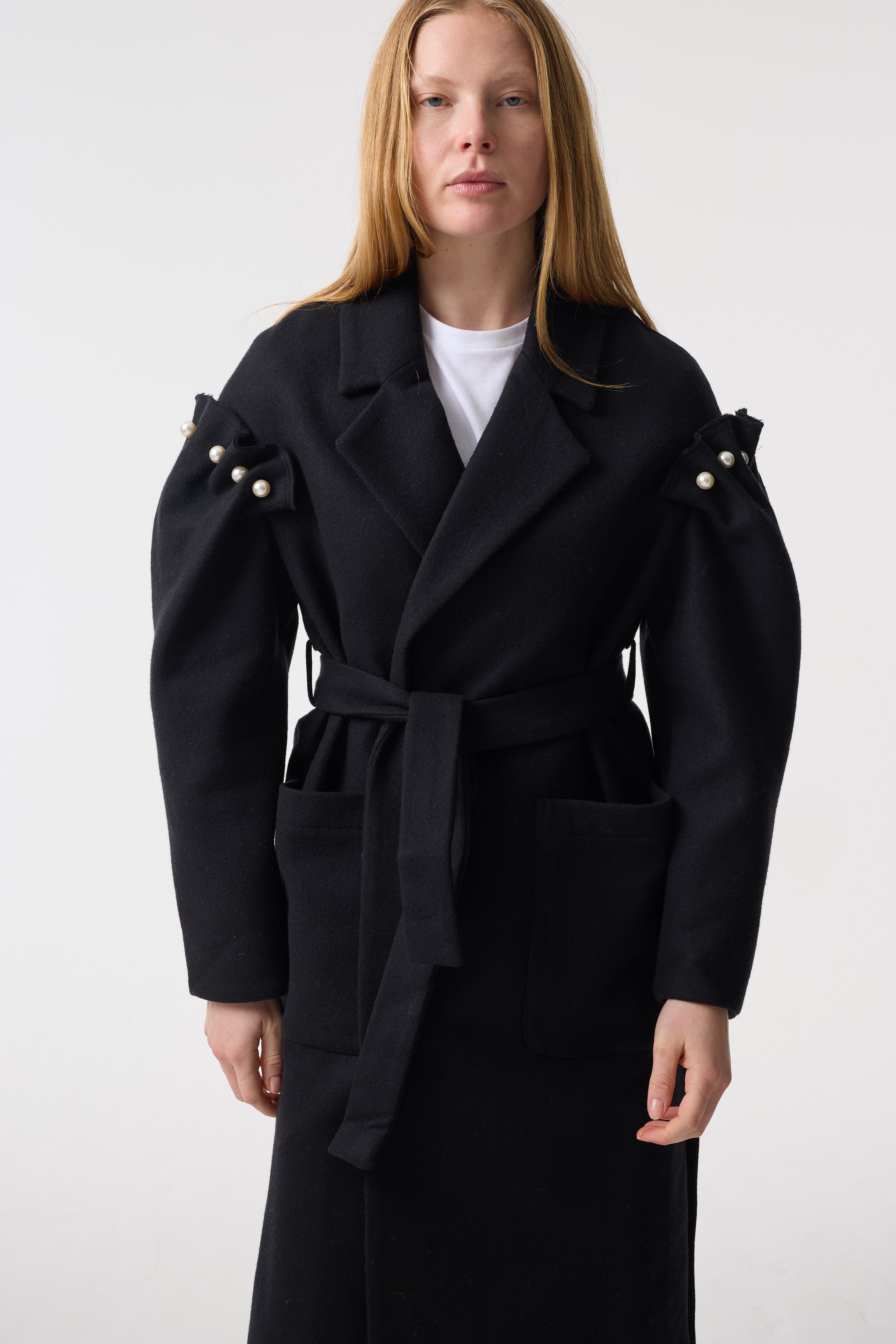 WREN BLACK COAT