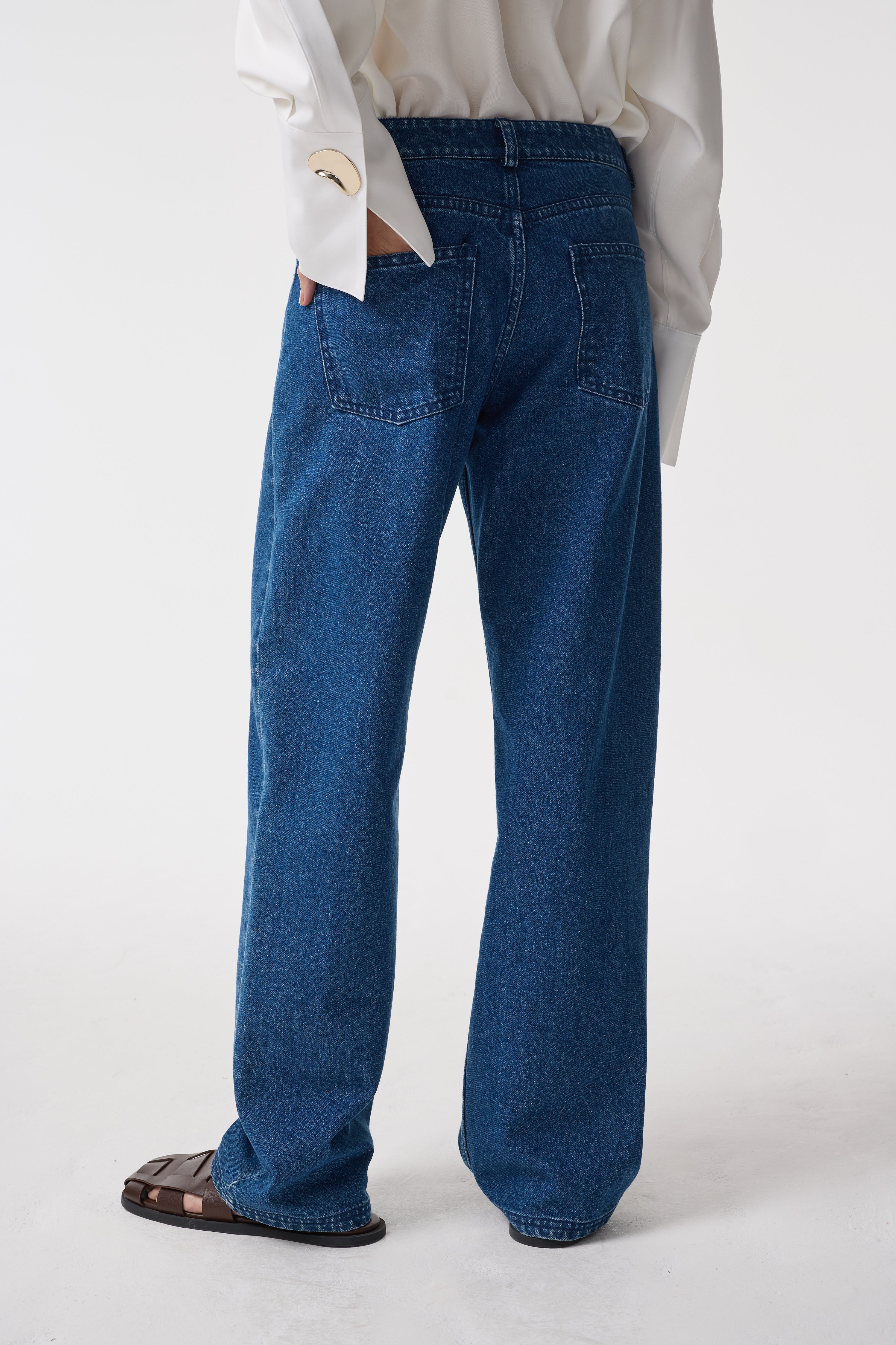 Dylan Midwash Blue Jeans | 100% Recycled Cotton Denim | AKYN