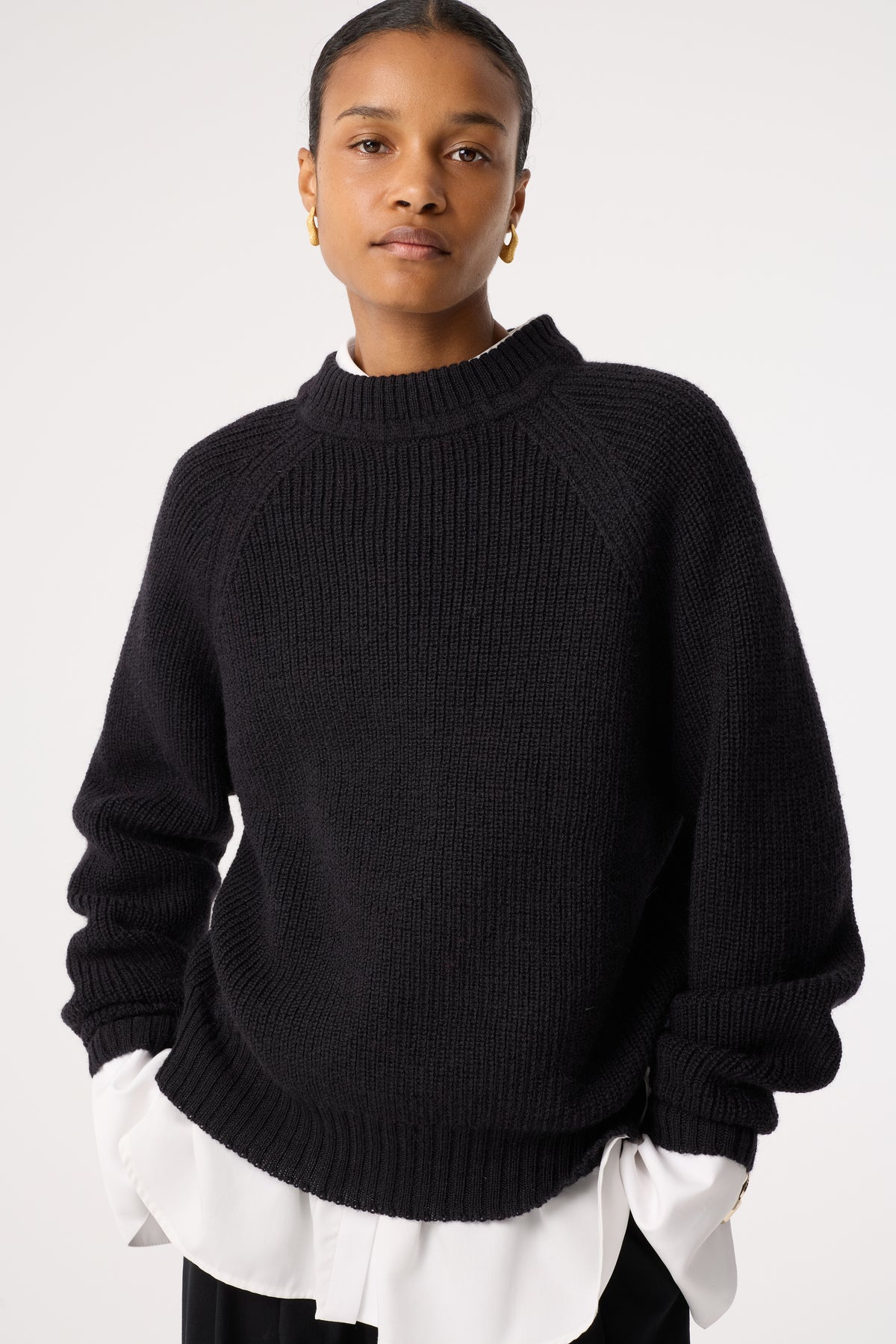 ATTICUS BLACK WOOL JUMPER