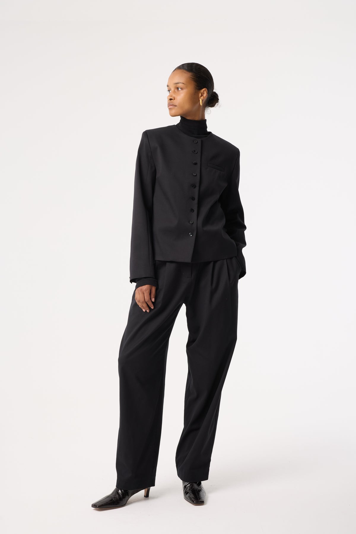 LYDIA BLACK JACKET